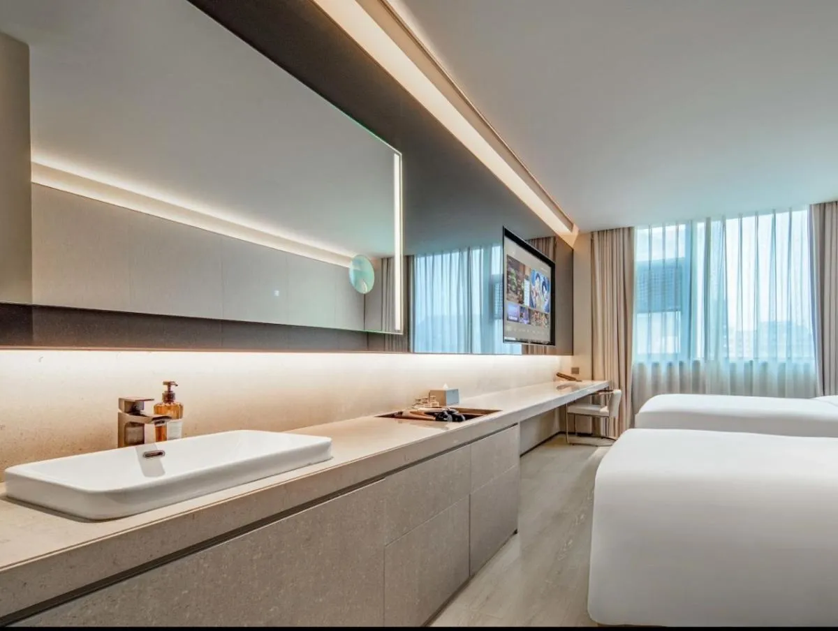 Bed in Xi'an Bell Tower Yongning Gate Orange Crystal Hotel