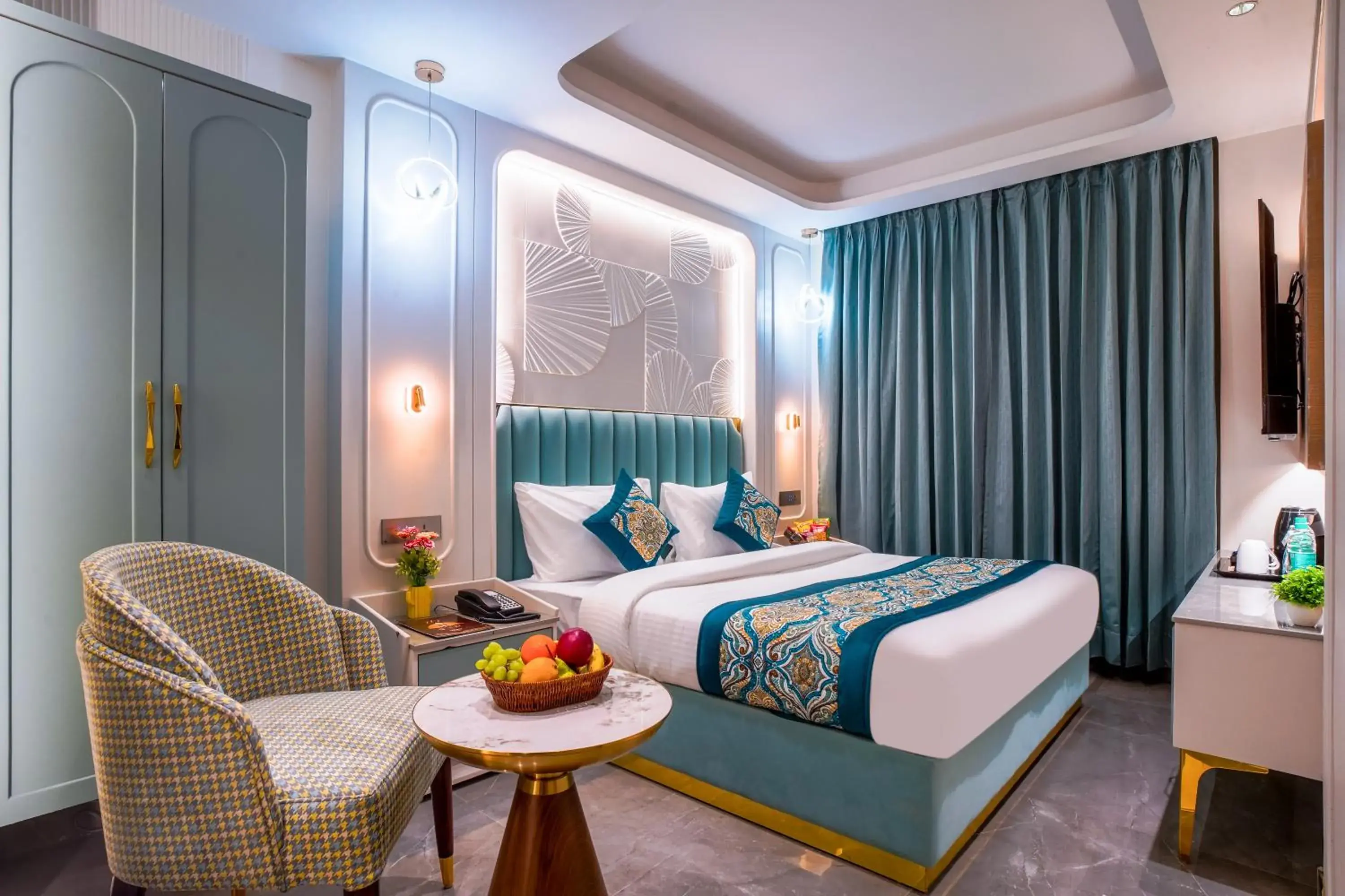 Deluxe Double Room in Hotel Horizon By Shanti Deluxe Double Room in Hotel Horizon By Shanti