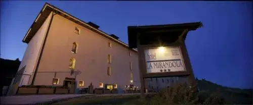 Hotel Dimora Storica La Mirandola Hotel Dimora Storica La Mirandola