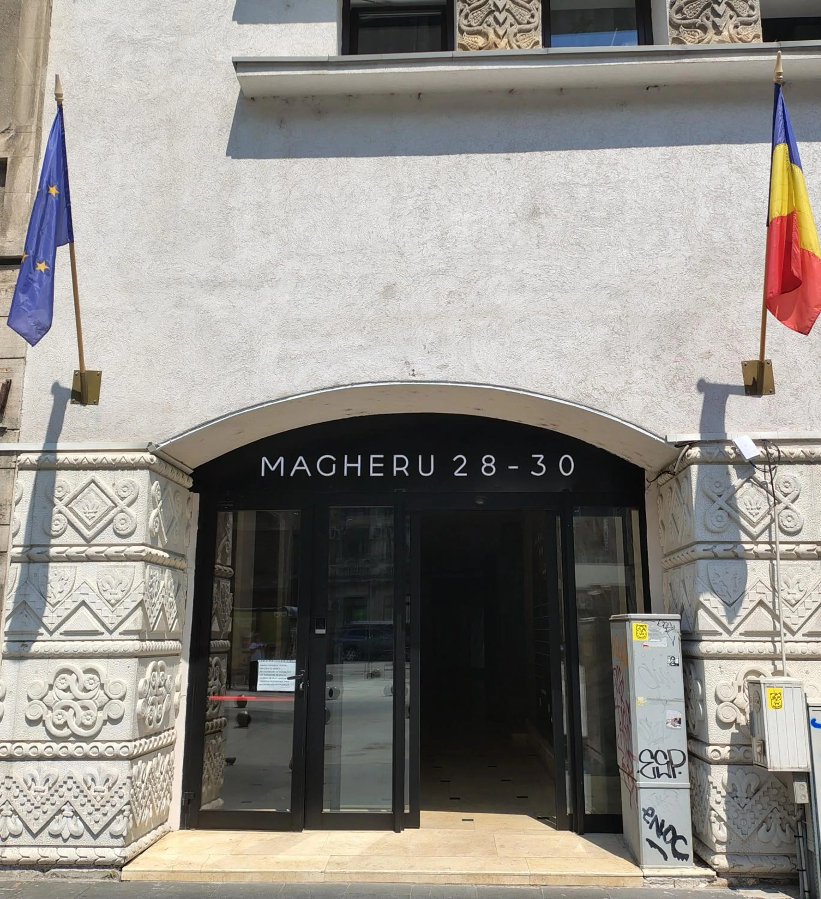 Property building in Embassy Romana