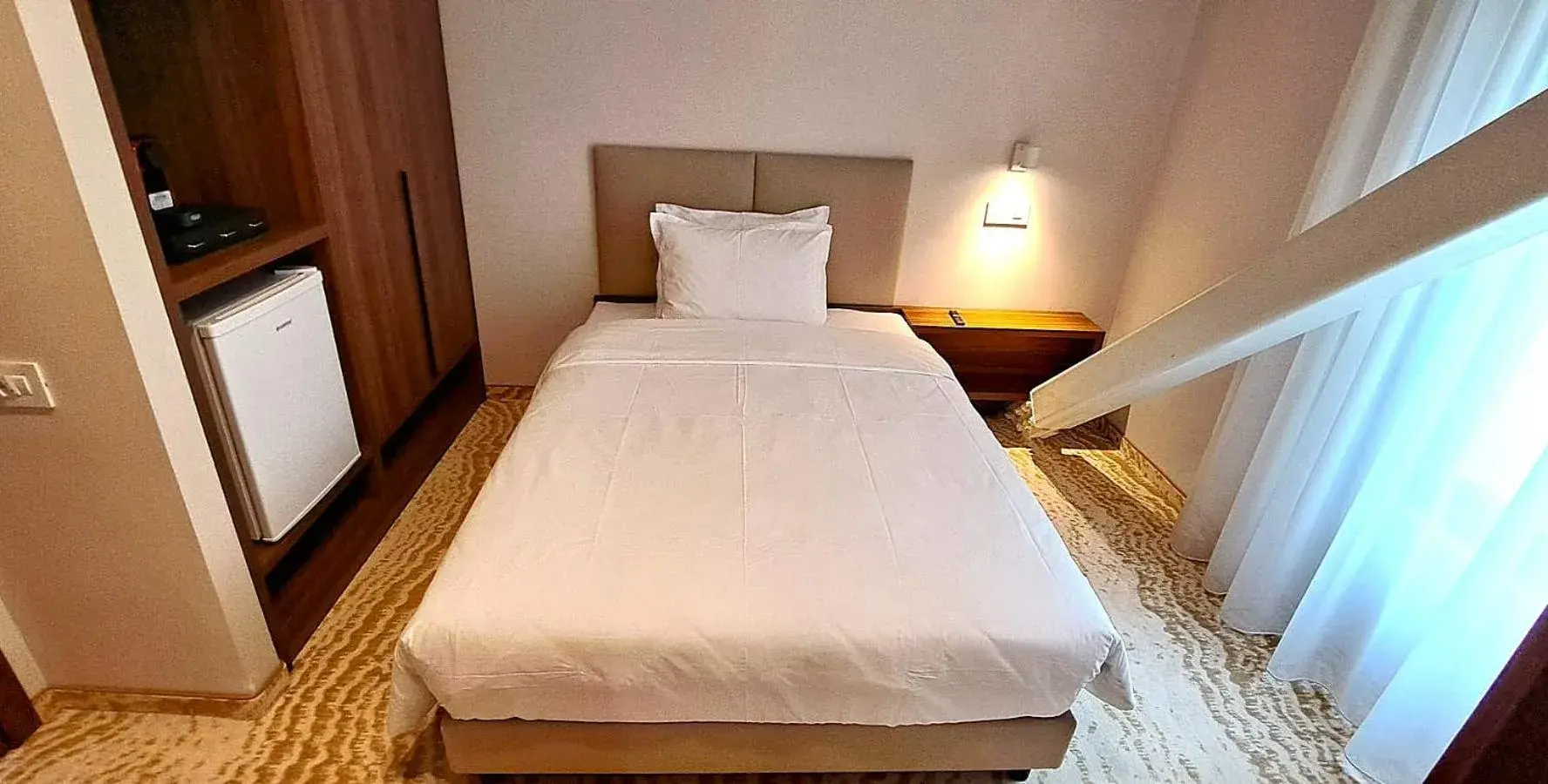 Bed in Embassy Romana Bed in Embassy Romana