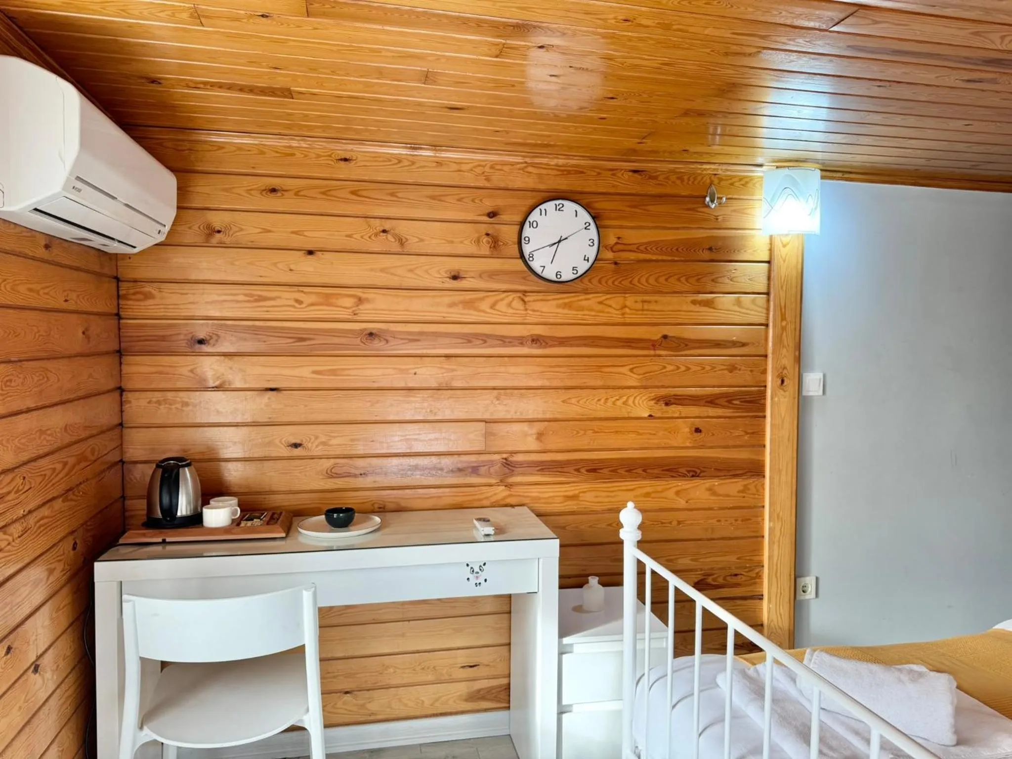 Bedroom in White Inn Taksim