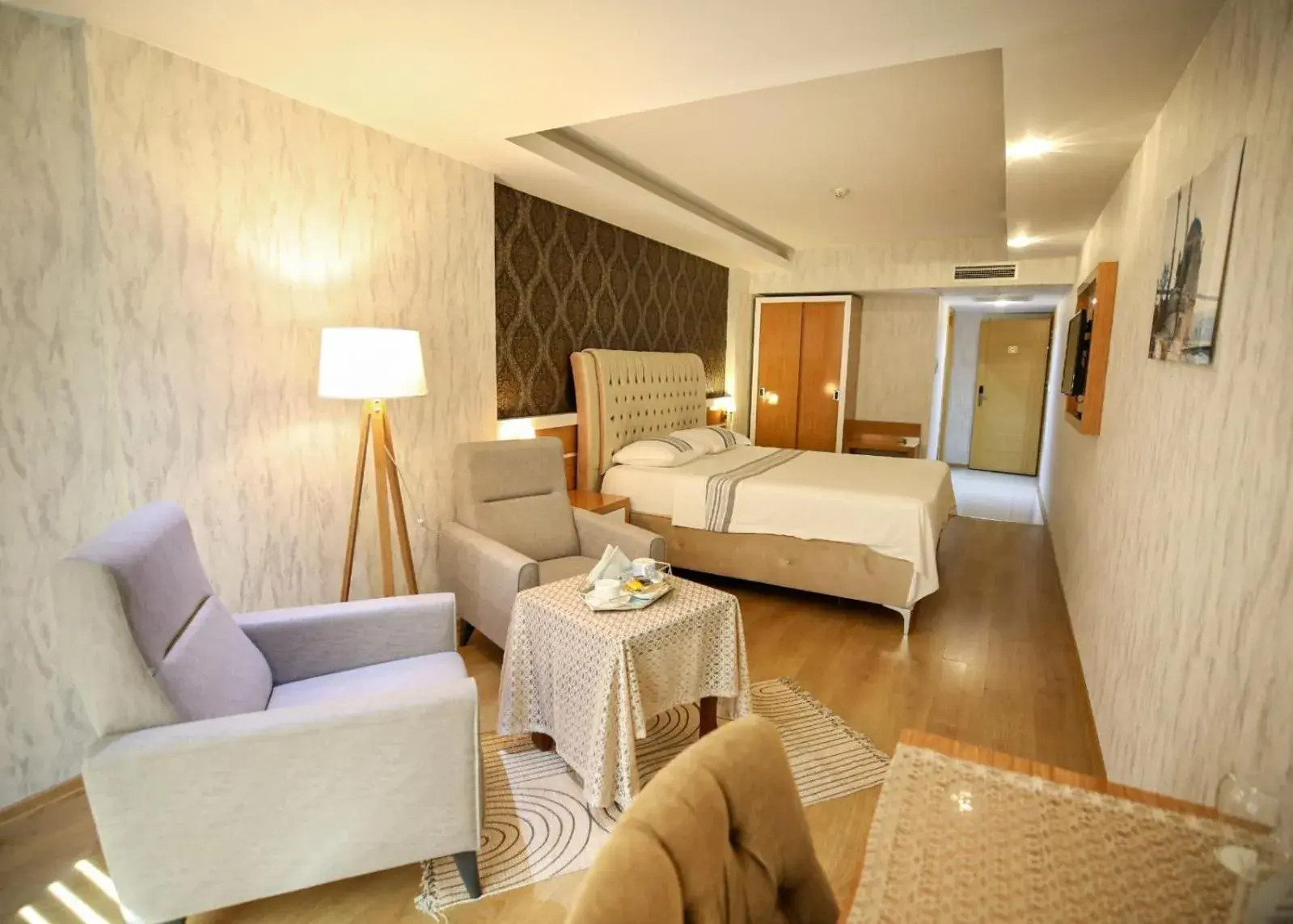 Photo of the whole room, Bed in Bayazıt Hotel Photo of the whole room, Bed in Bayazıt Hotel