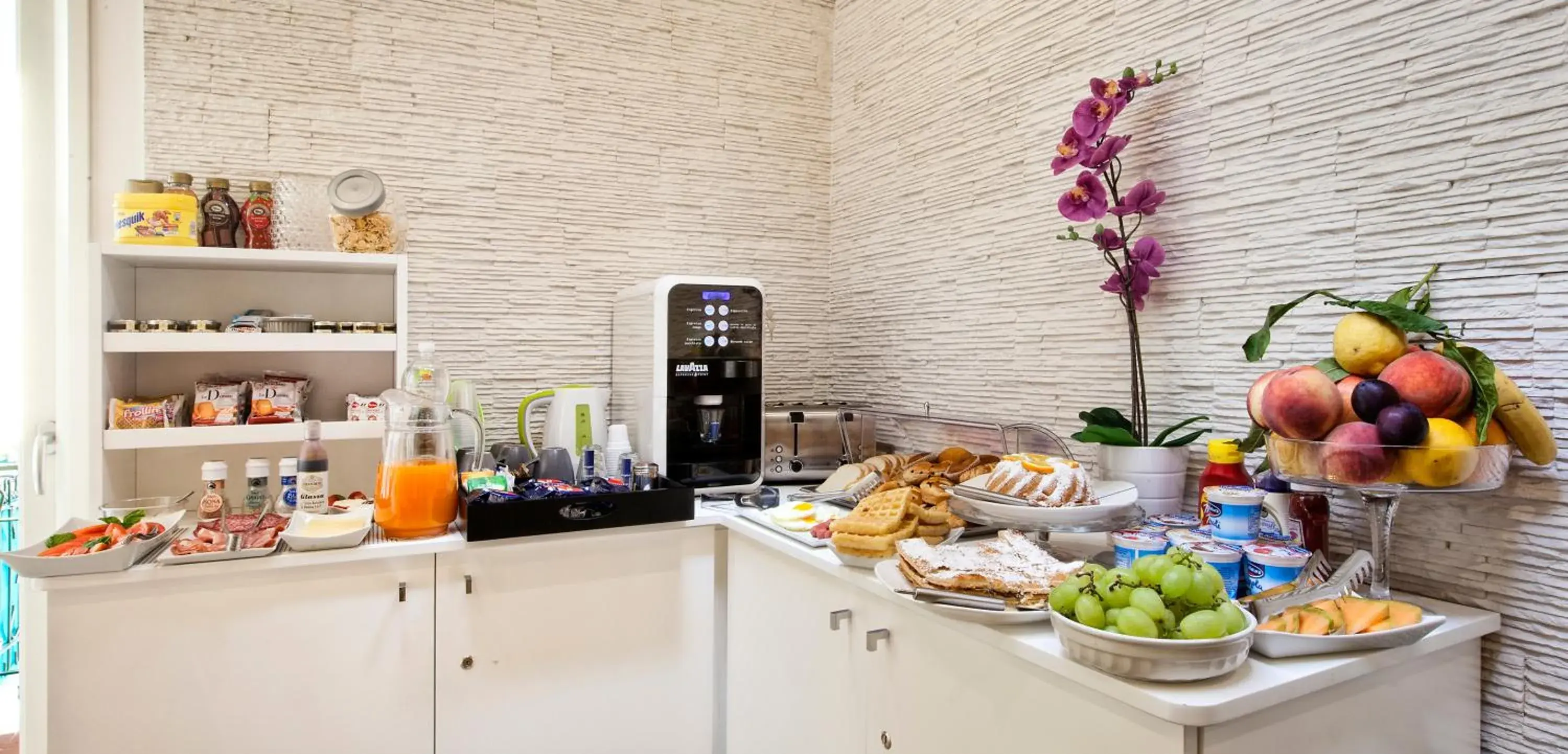 Lounge or bar in Vhome Lounge or bar in Vhome