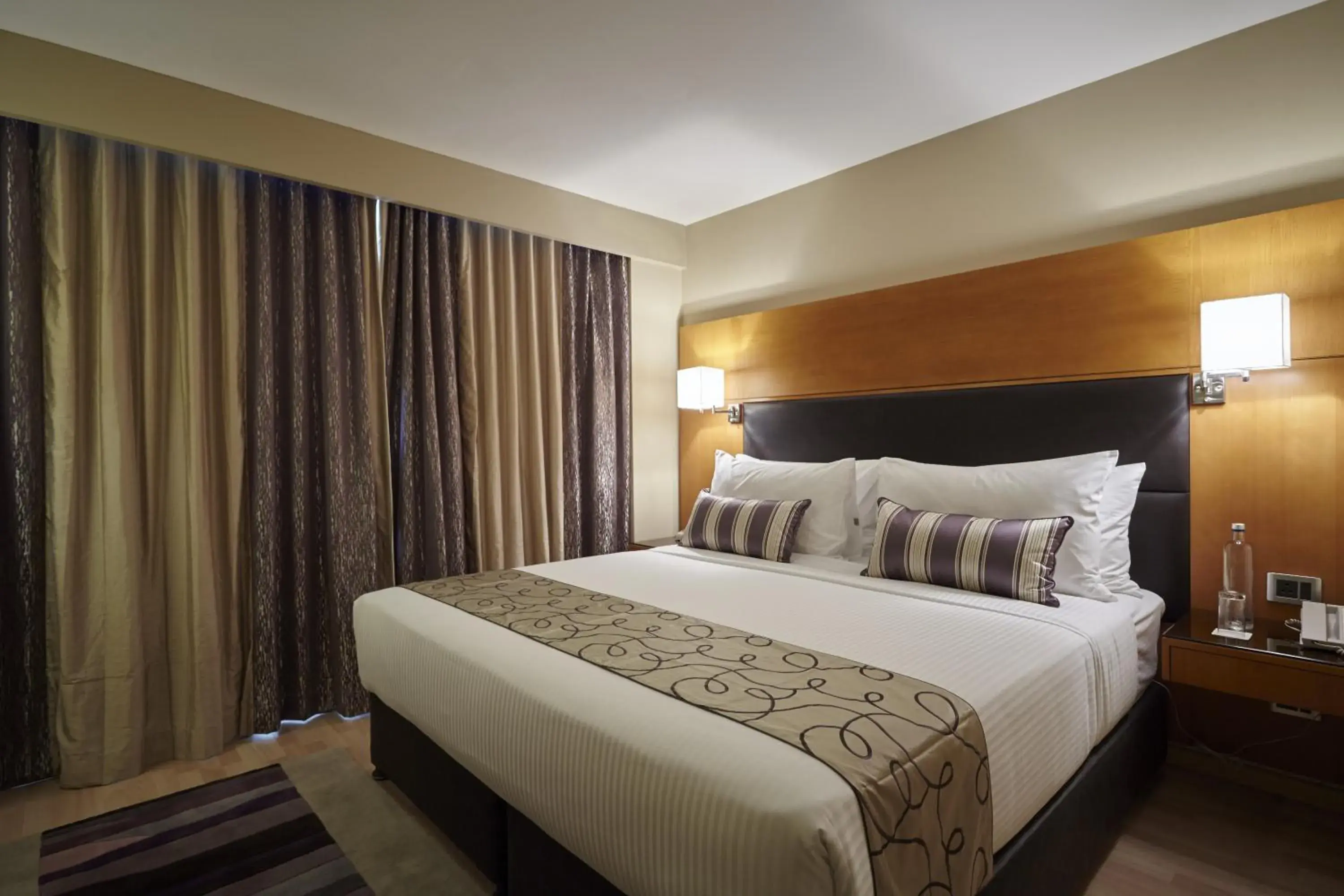 Bedroom, Bed in Turyaa Chennai - OMR IT Expressway Bedroom, Bed in Turyaa Chennai - OMR IT Expressway