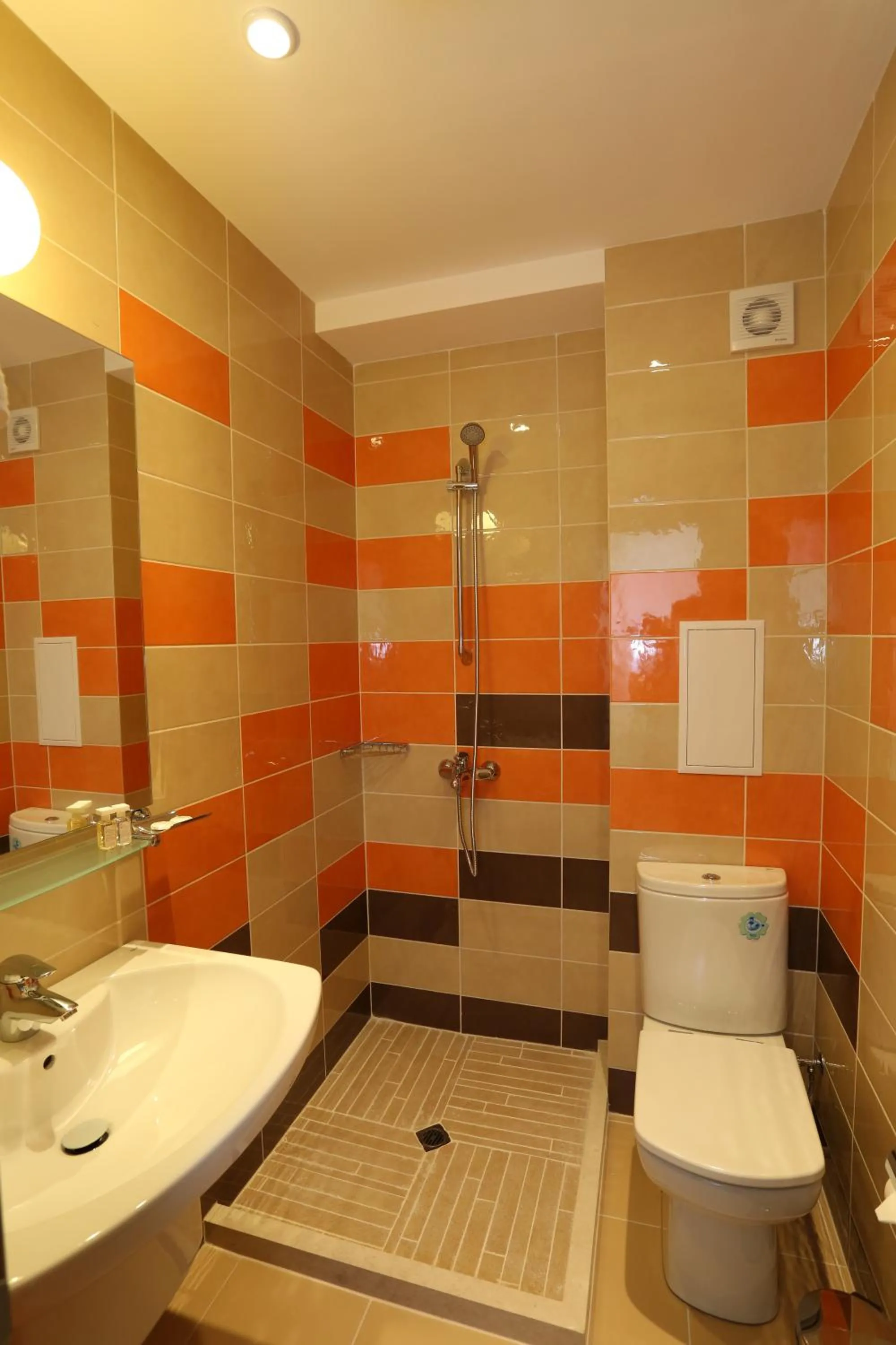 Bathroom in Sunny Residence complex