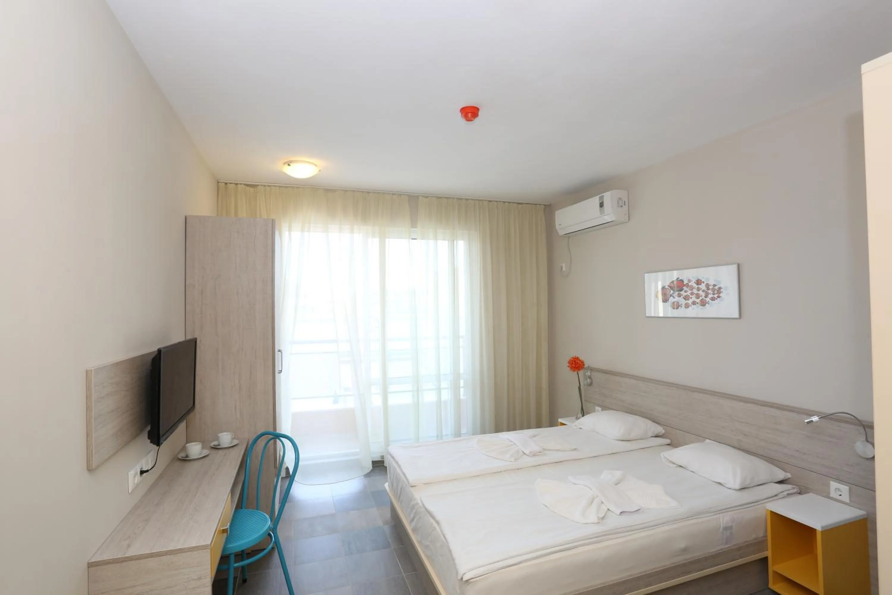 Bedroom, Bed in Sunny Residence complex