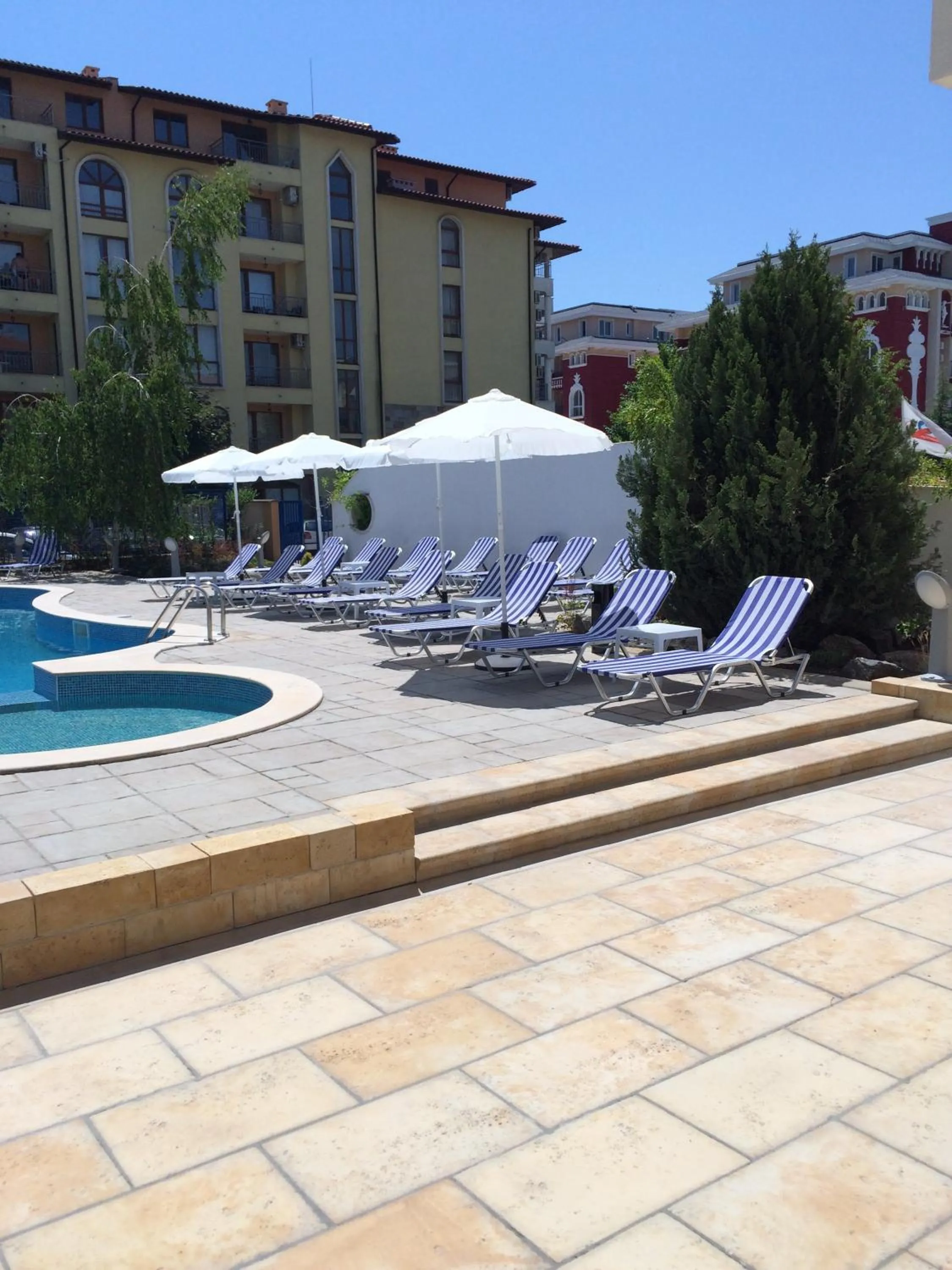 Swimming pool in Sunny Residence complex