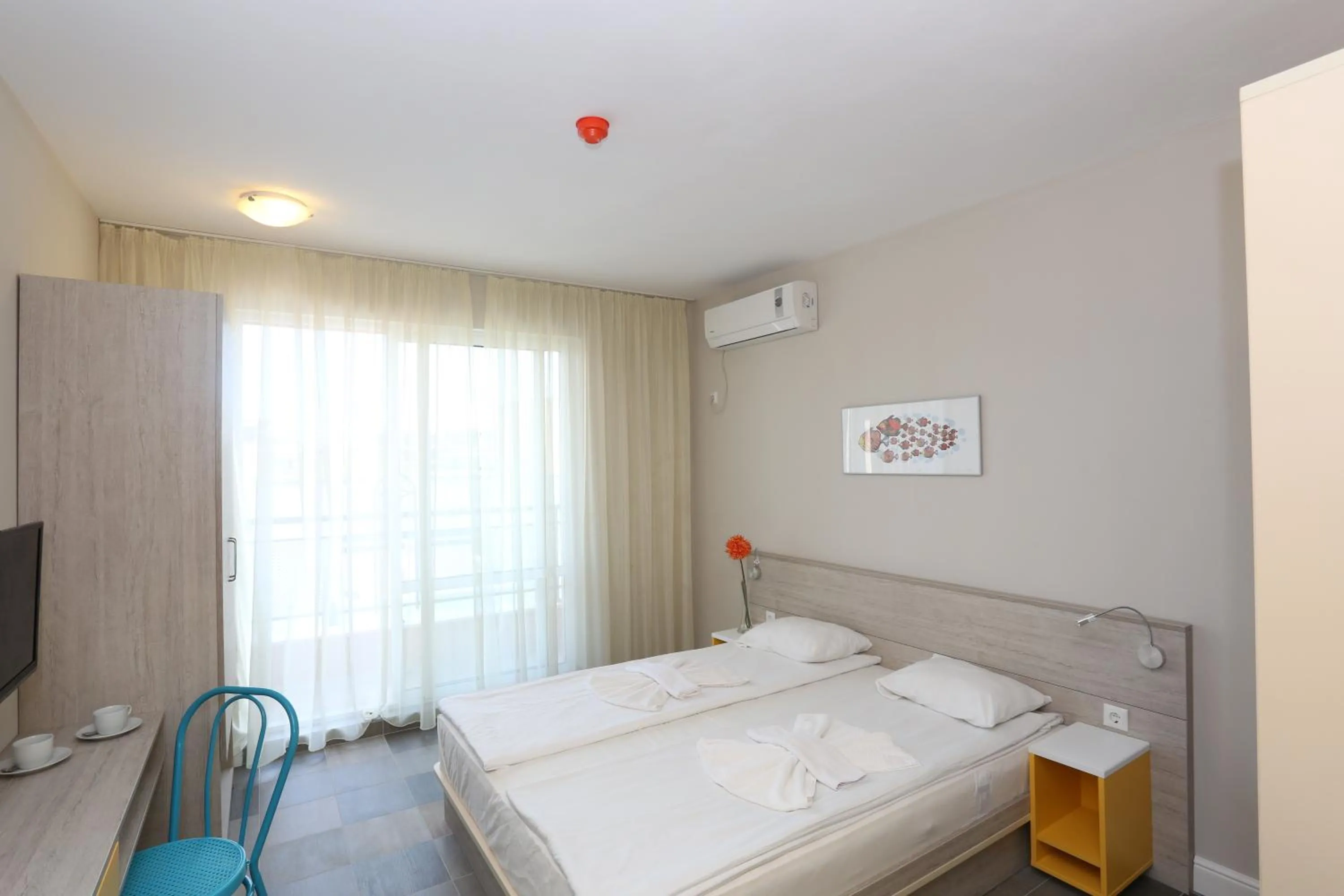 Bedroom, Bed in Sunny Residence complex