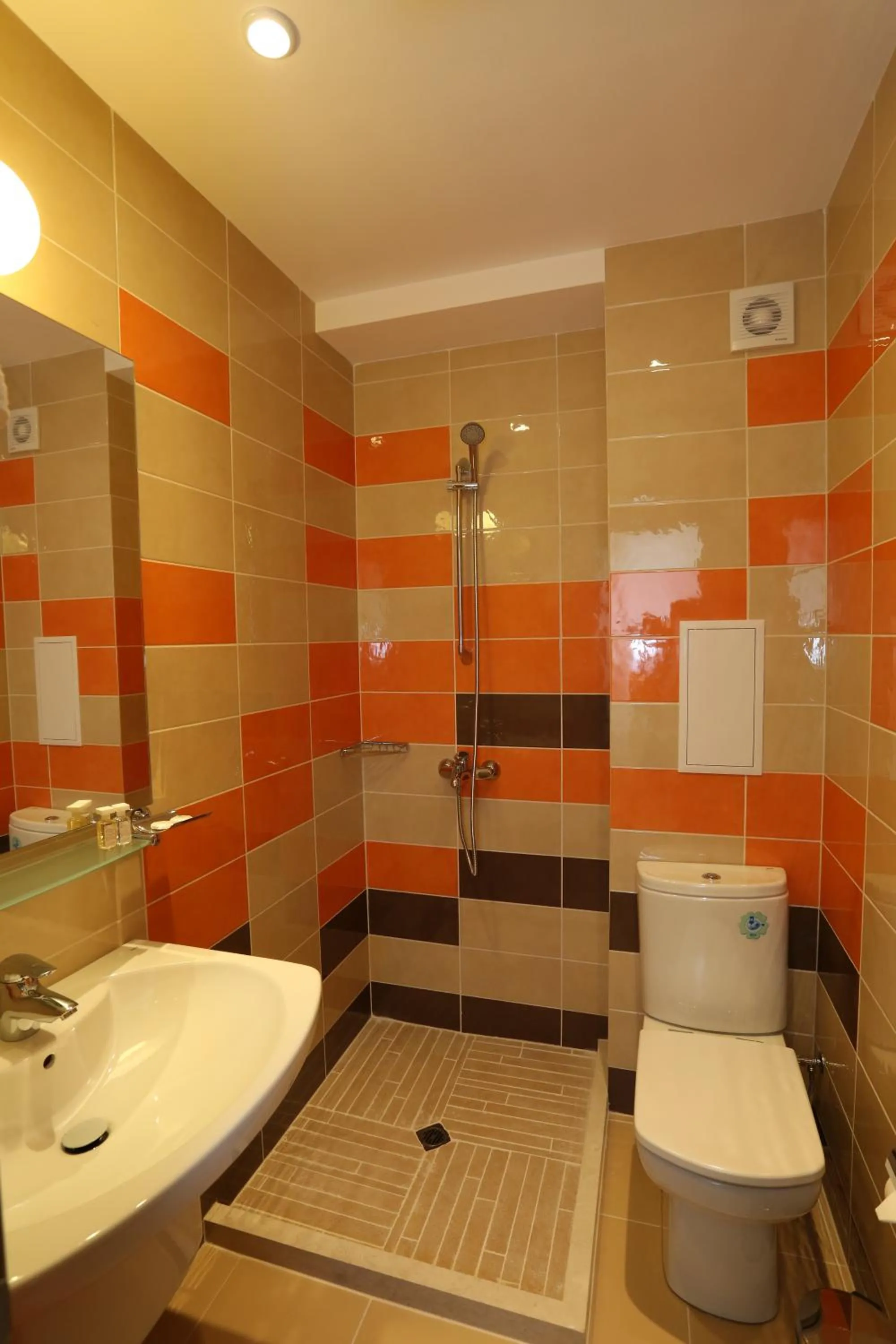 Bathroom in Sunny Residence complex
