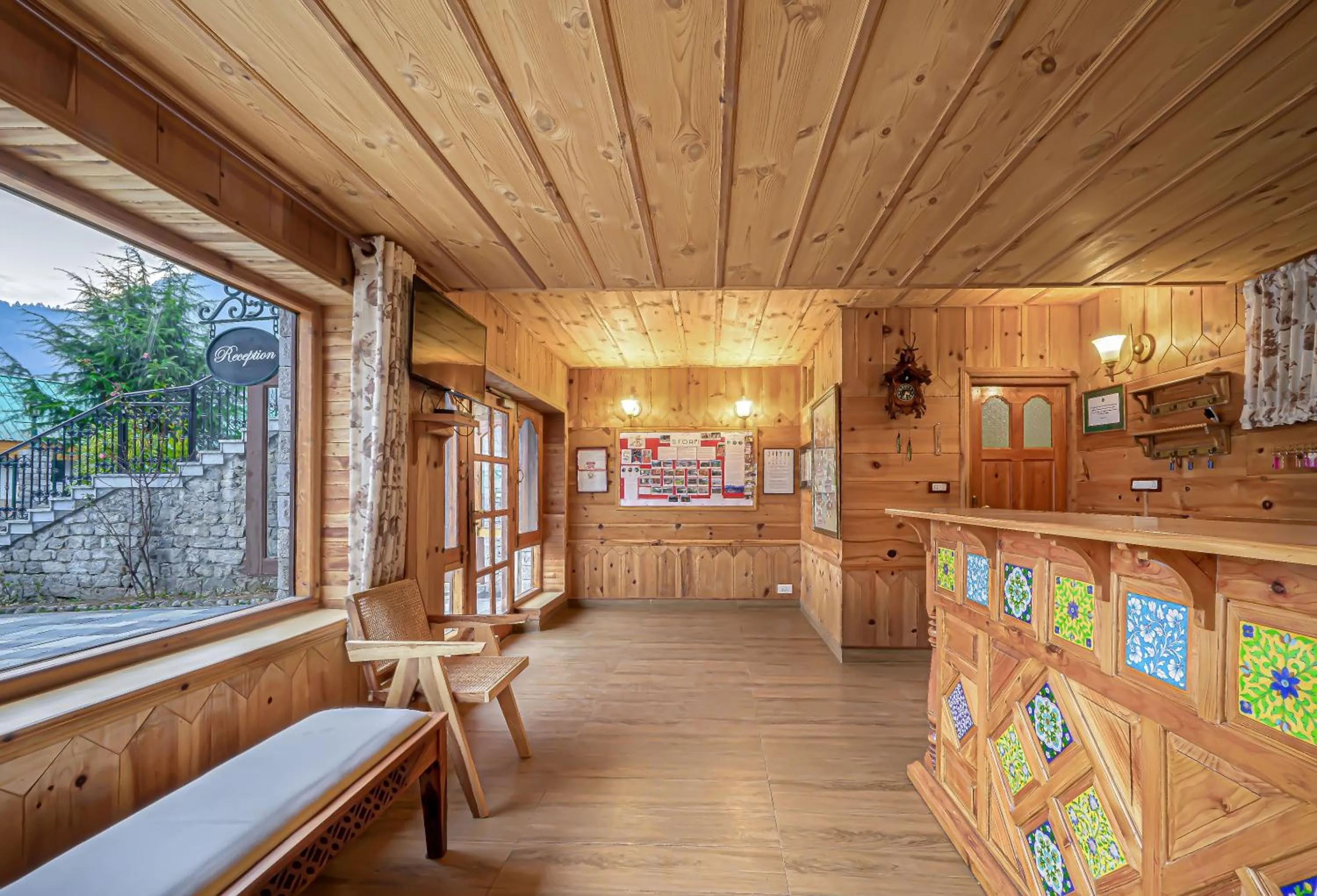 Lobby or reception in Storii By ITC Hotels Urvashis Retreat, Manali