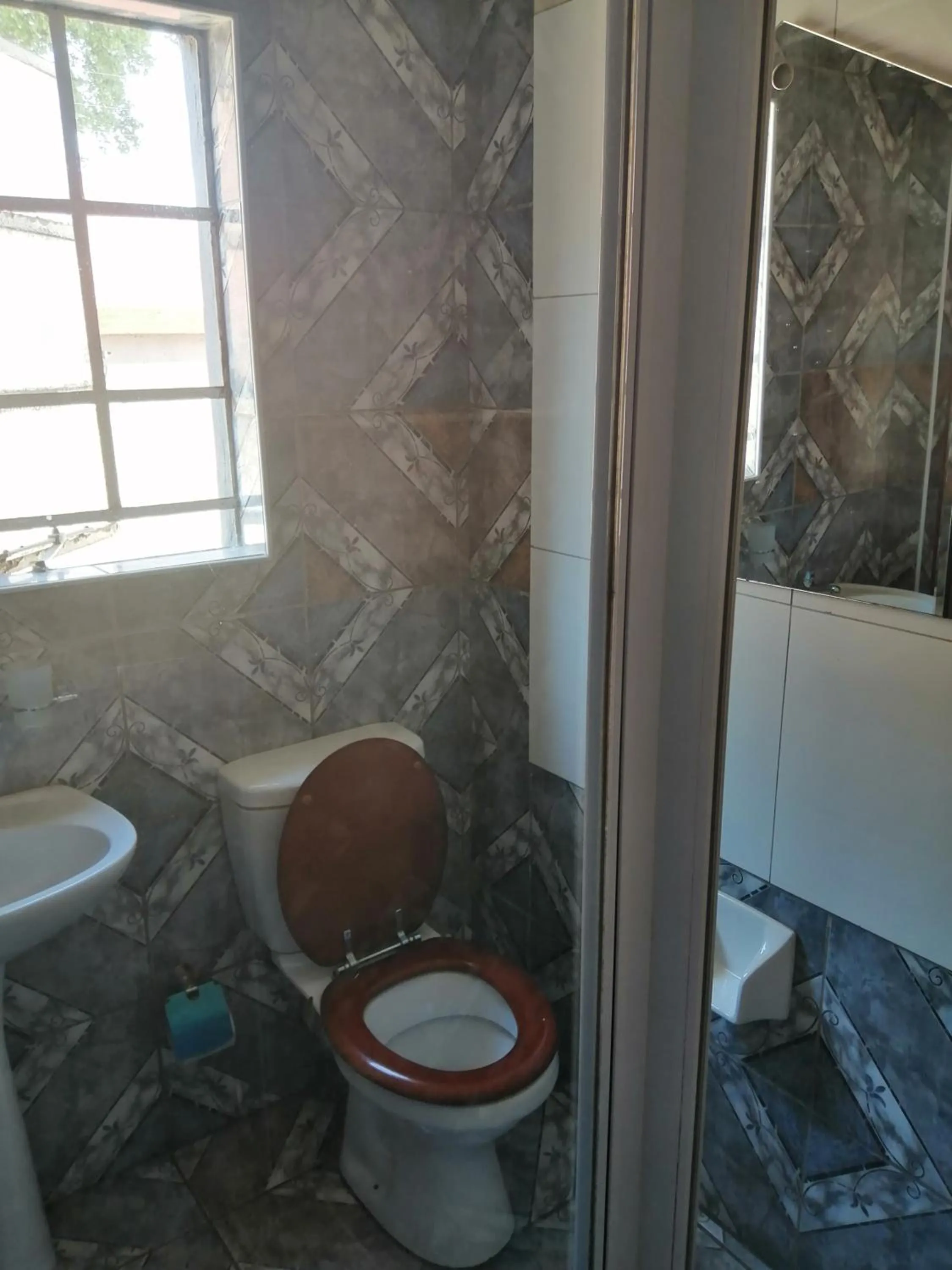 Toilet in G&G Guesthouse