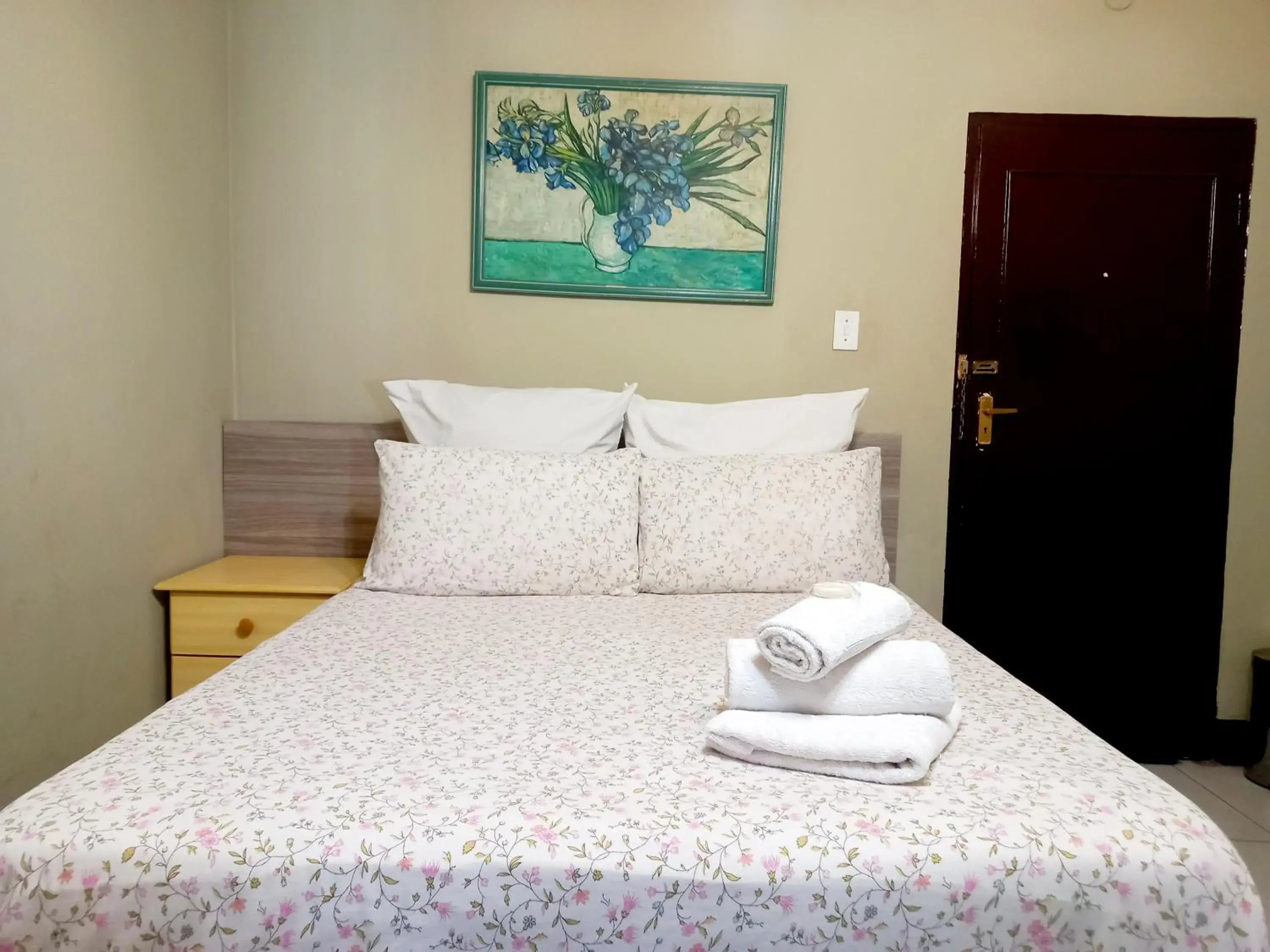 Photo of the whole room, Bed in G&G Guesthouse Photo of the whole room, Bed in G&G Guesthouse