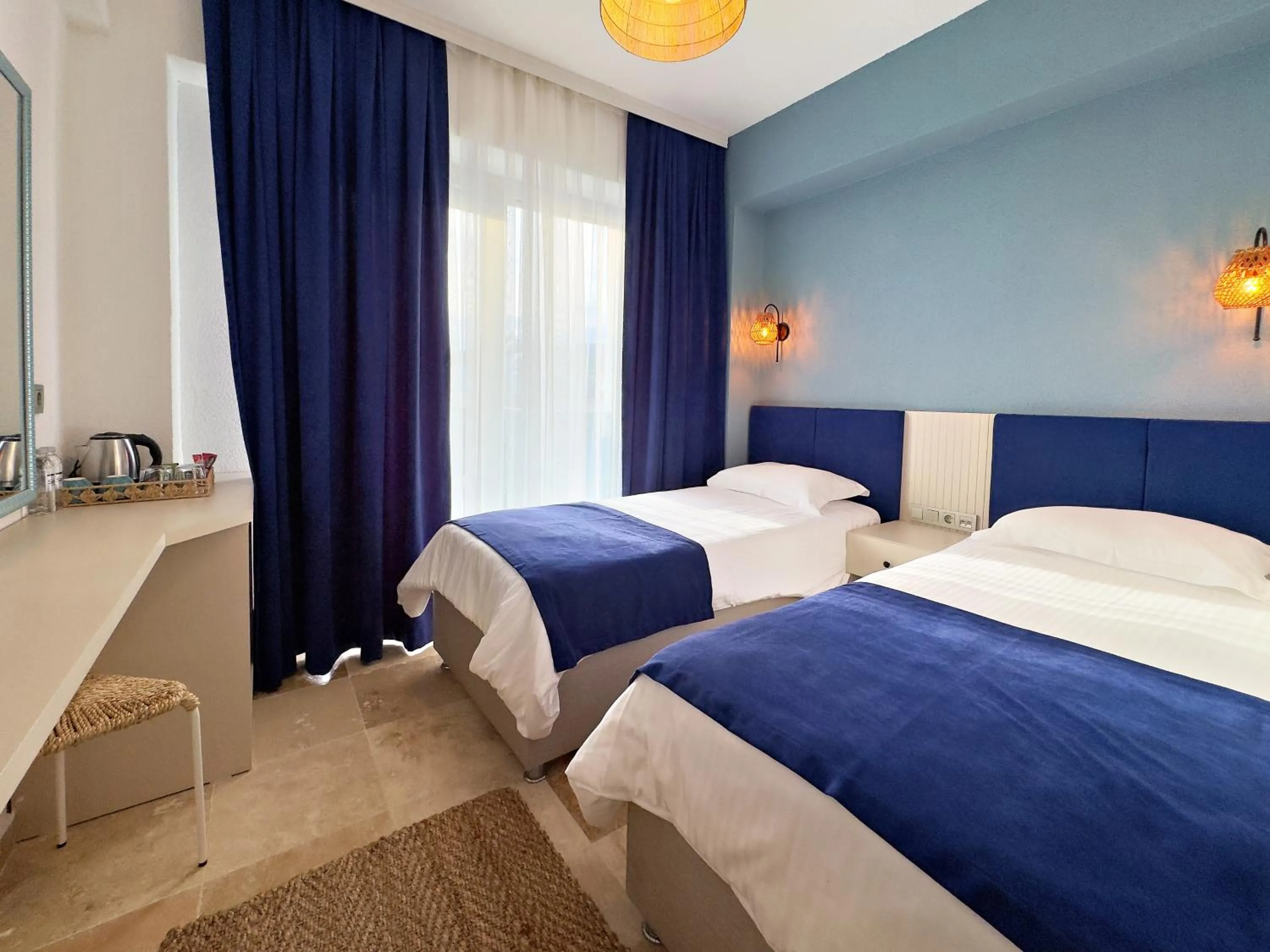 Standard Twin Room with Sea View in Nese Pension