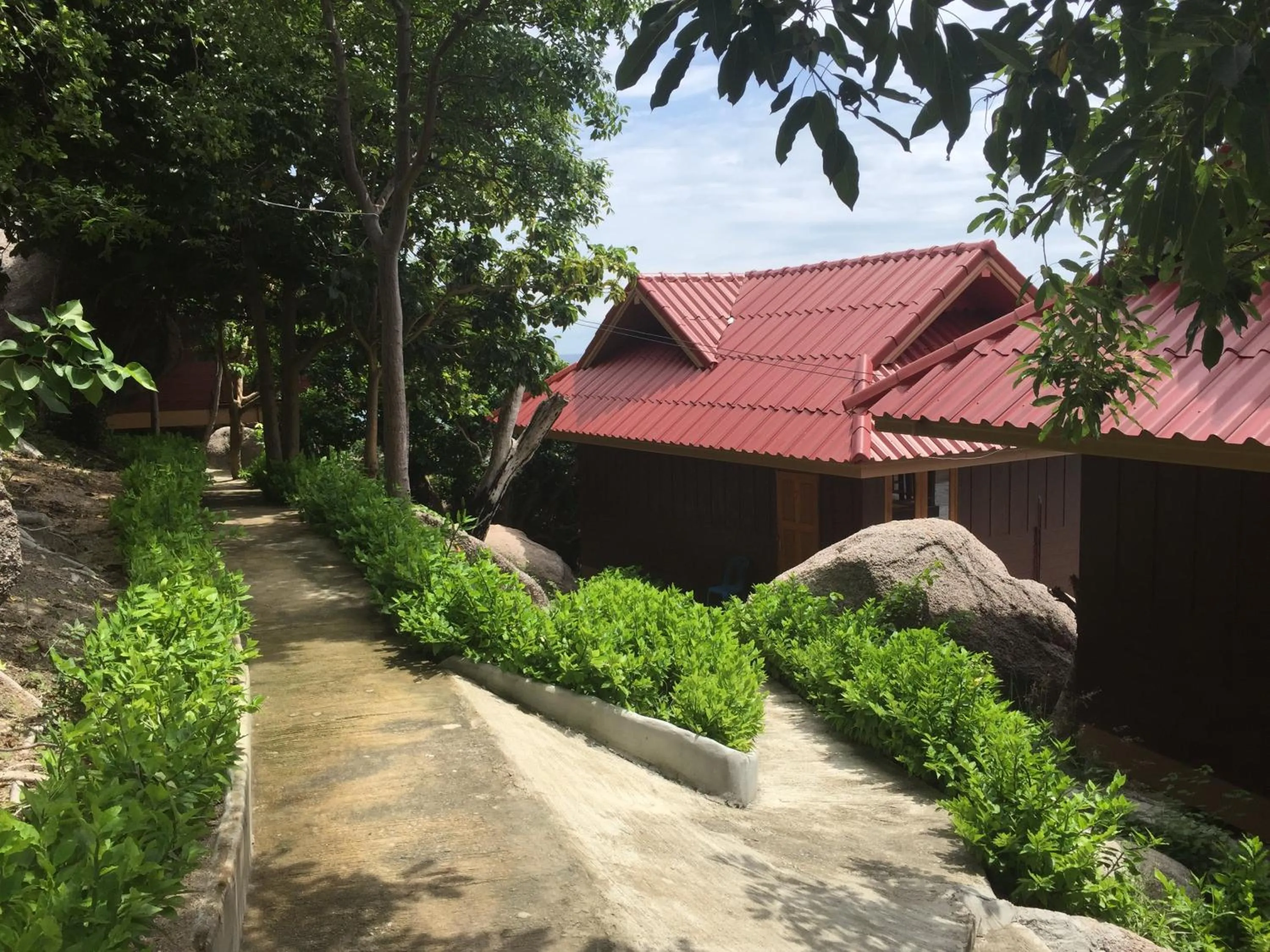 Facade/entrance in Aow Leuk Grand Hill