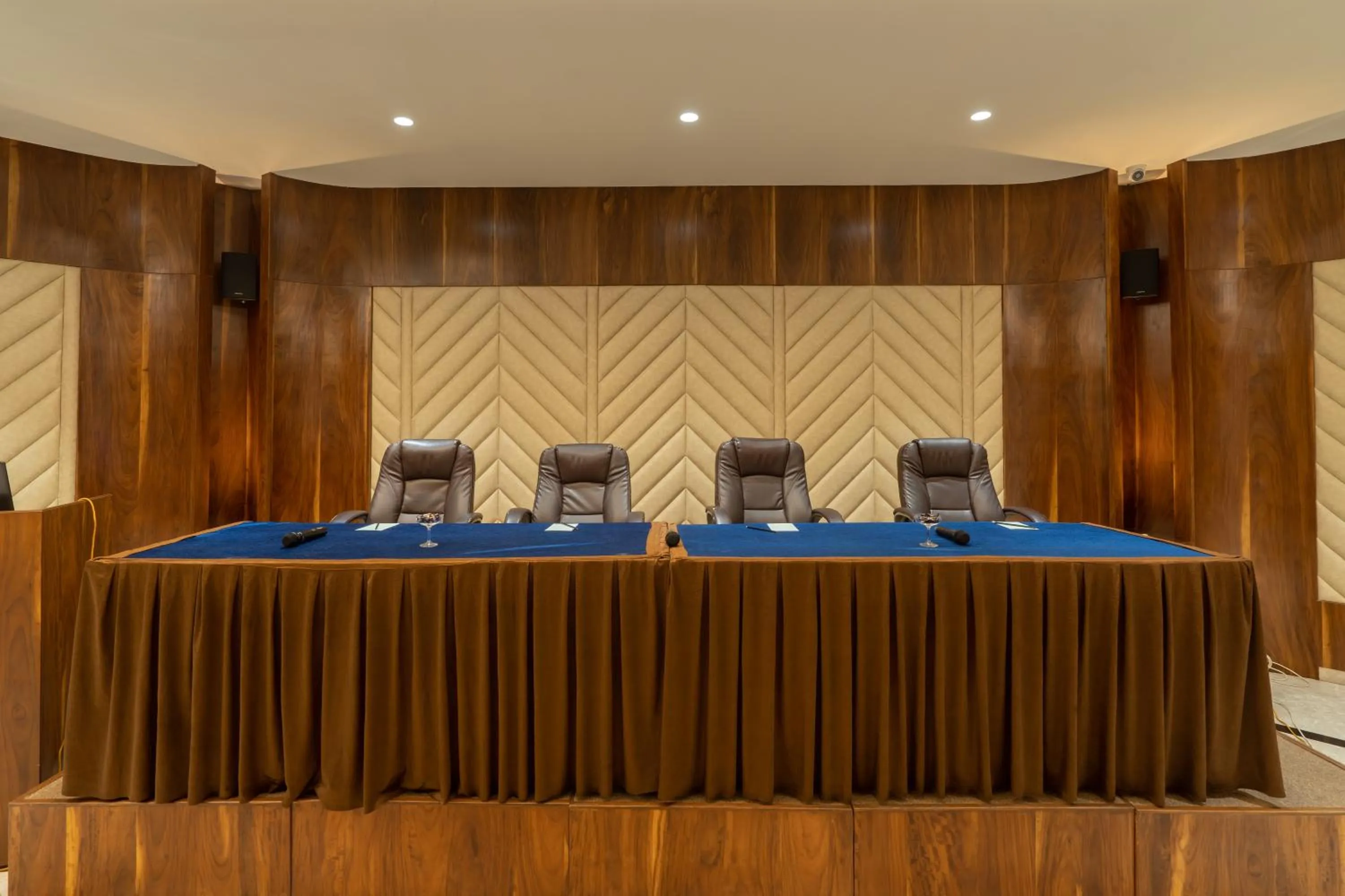 Banquet/Function facilities in Hotel Mayura