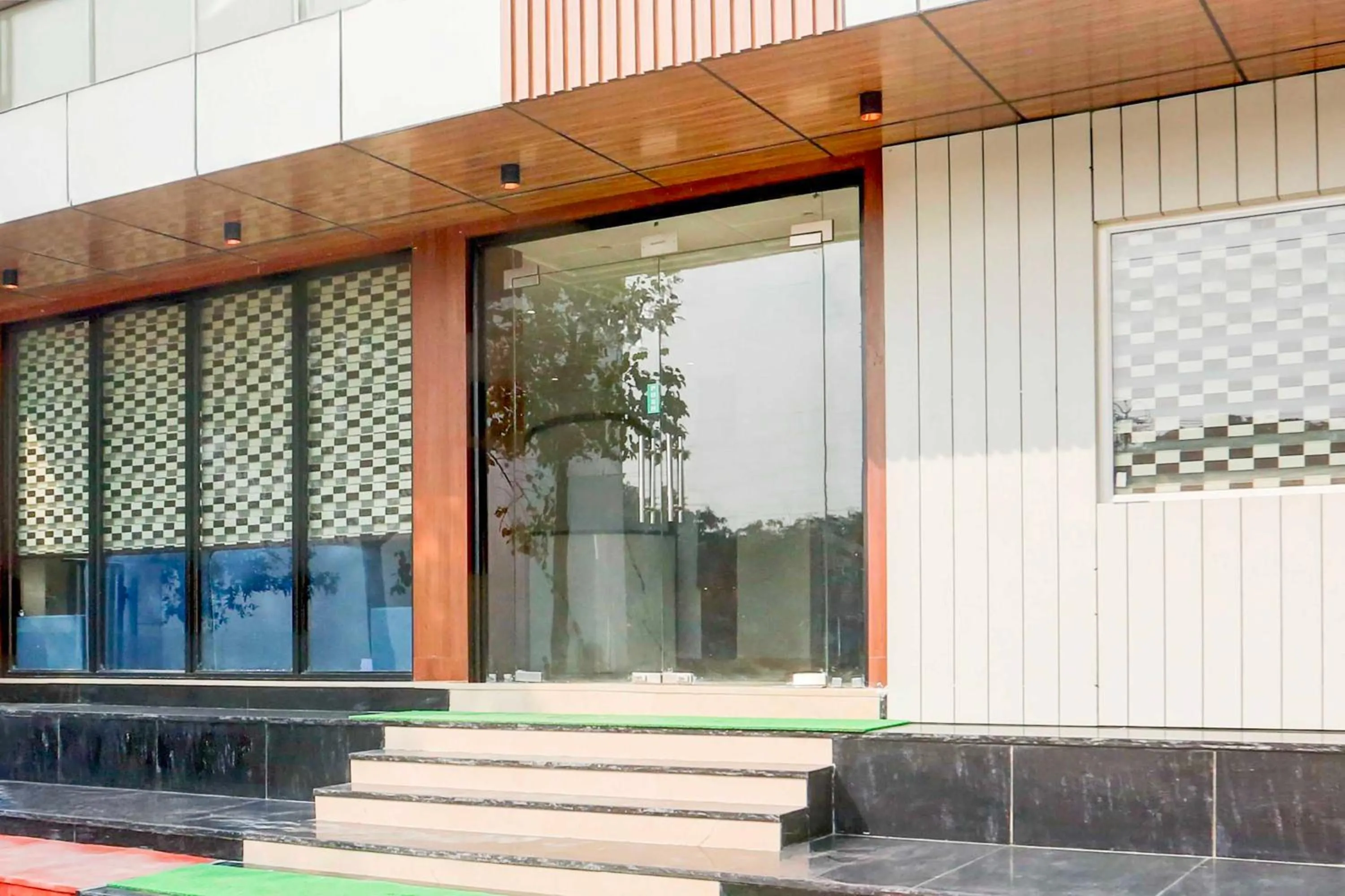 Facade/entrance in Collection O Taj Nagri Phase 2