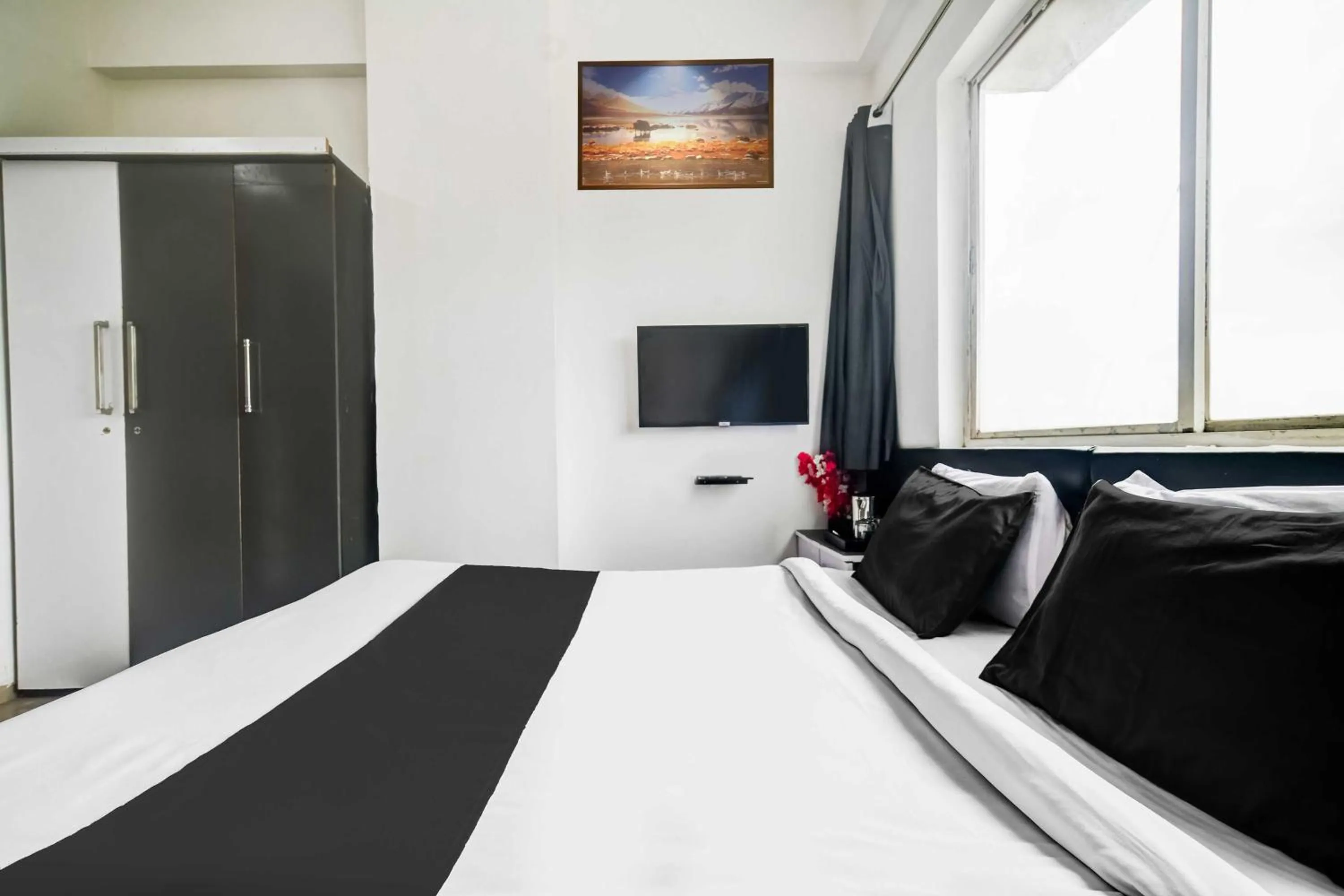 Bedroom, Bed in Collection O Indraprasth