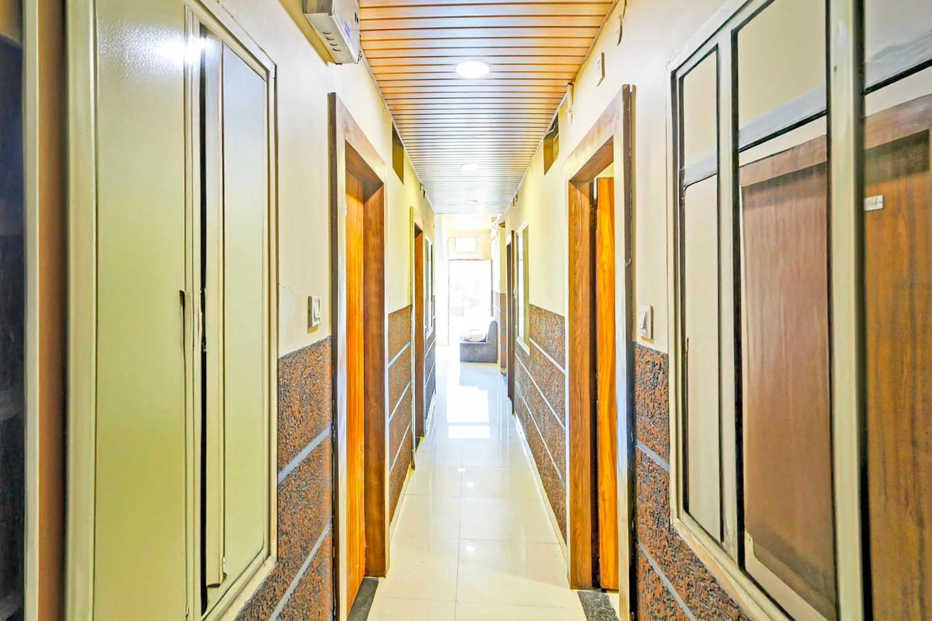 Lobby or reception in Hotel O Regional Park Indore