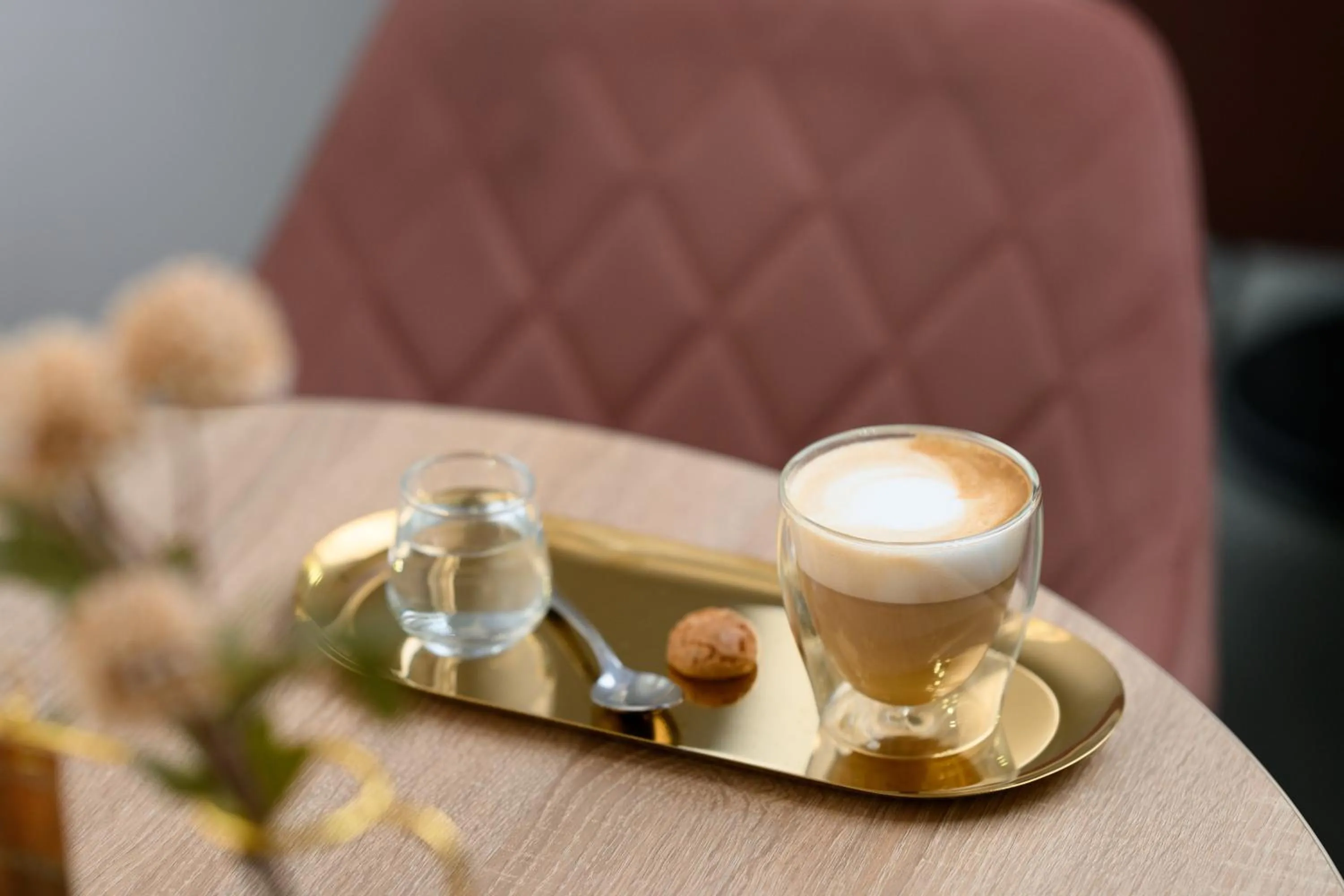 Food and drinks in 12 Revay Hotel