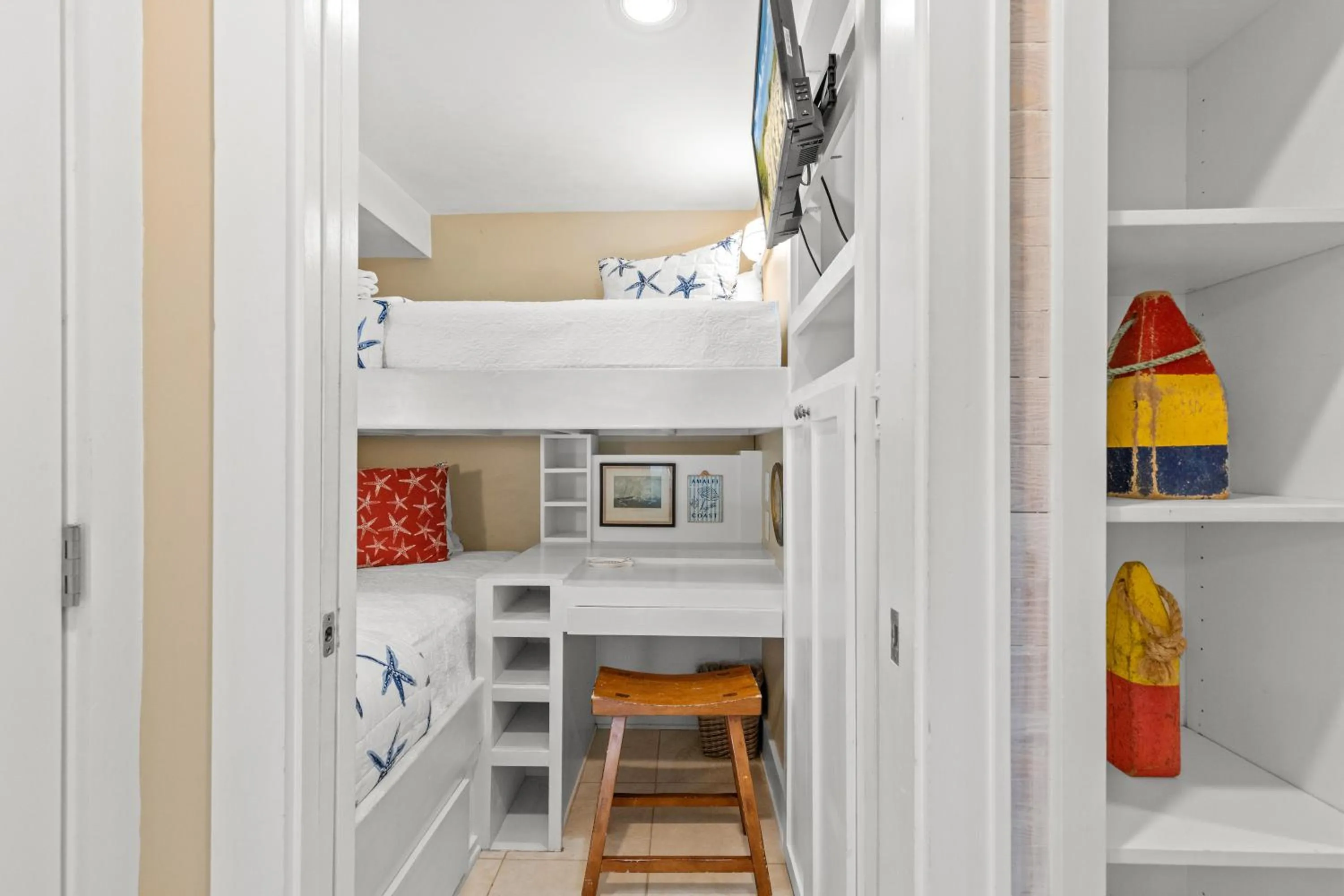 Seabatical! 3BR 2BA Coastal Retreat for 8 – Relax, Unwind, and Recharge