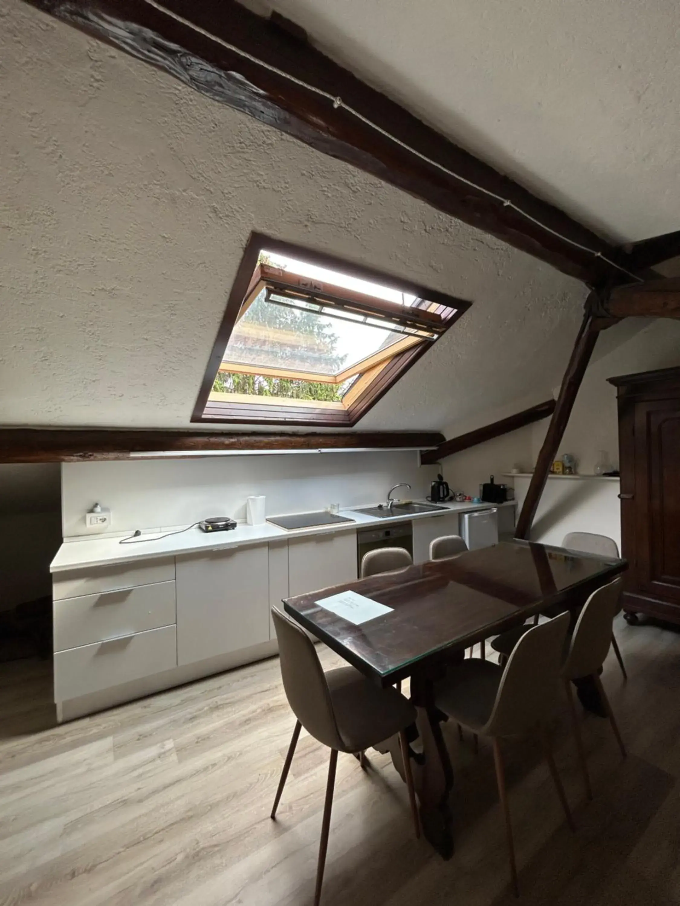 Family Room with Private Bathroom - single occupancy in Villa Puccini Family Room with Private Bathroom - single occupancy in Villa Puccini