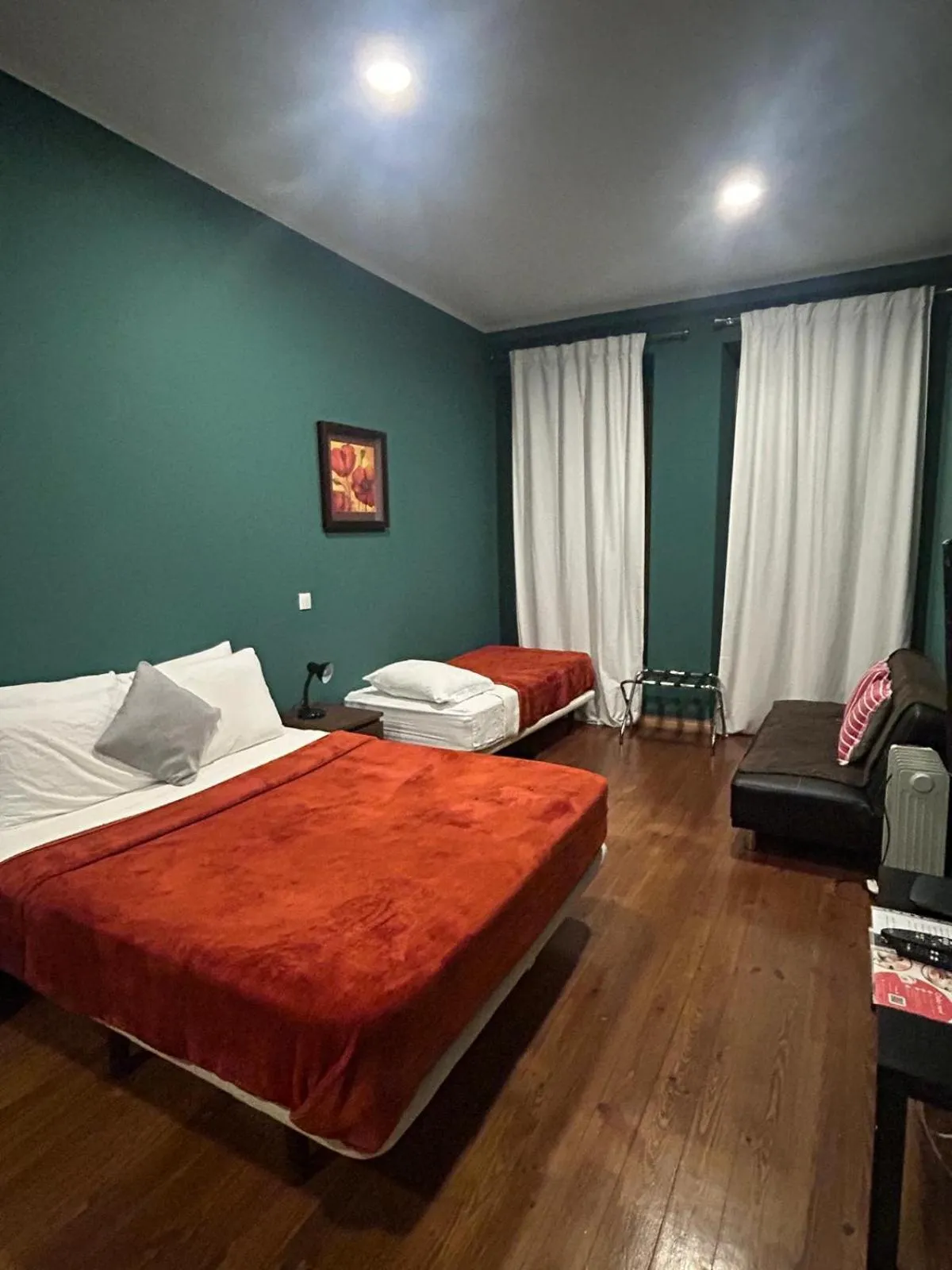 Bedroom, Bed in Sao Jorge Apartments & Suites