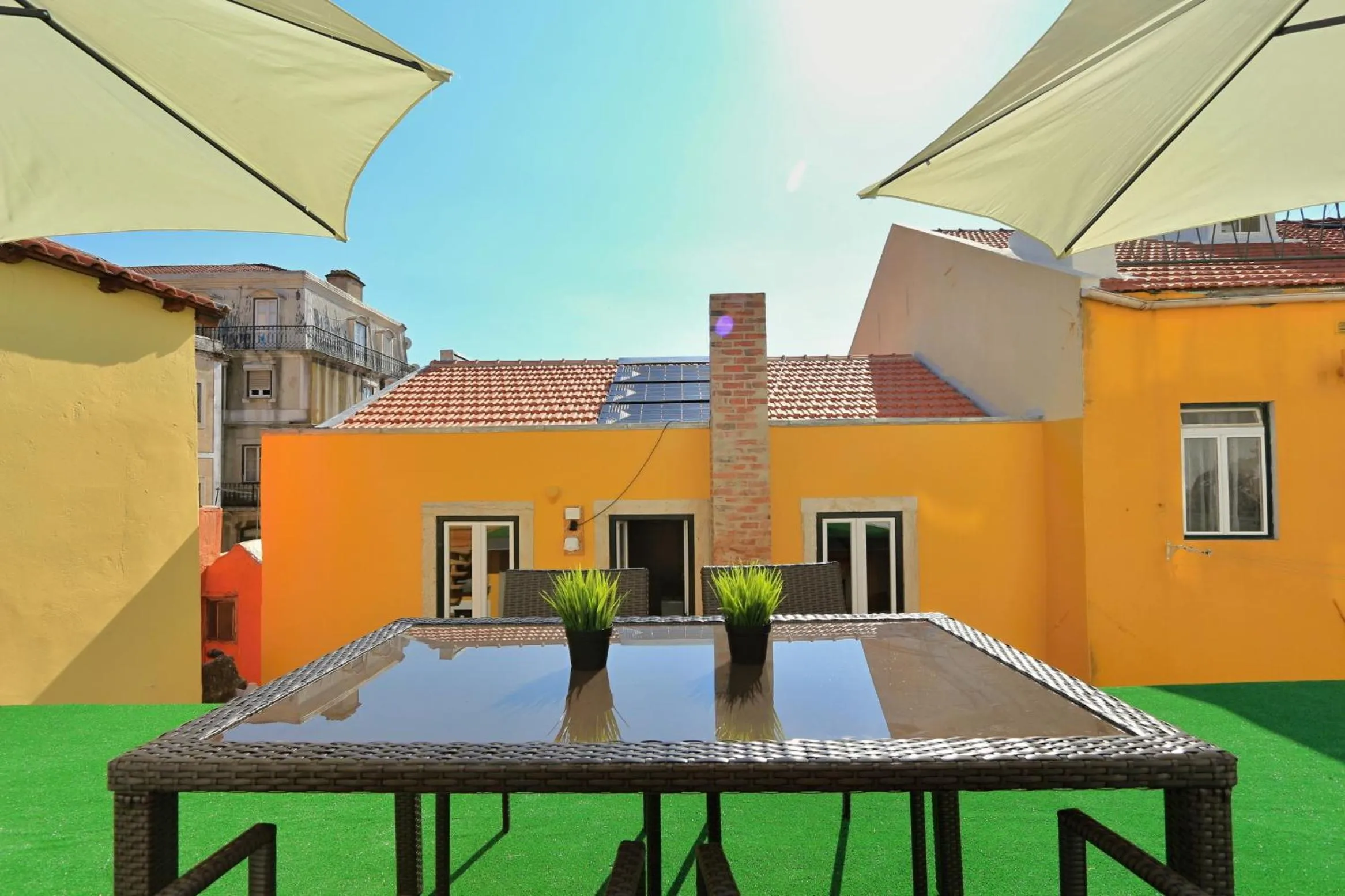 Balcony/Terrace in Sao Jorge Apartments & Suites