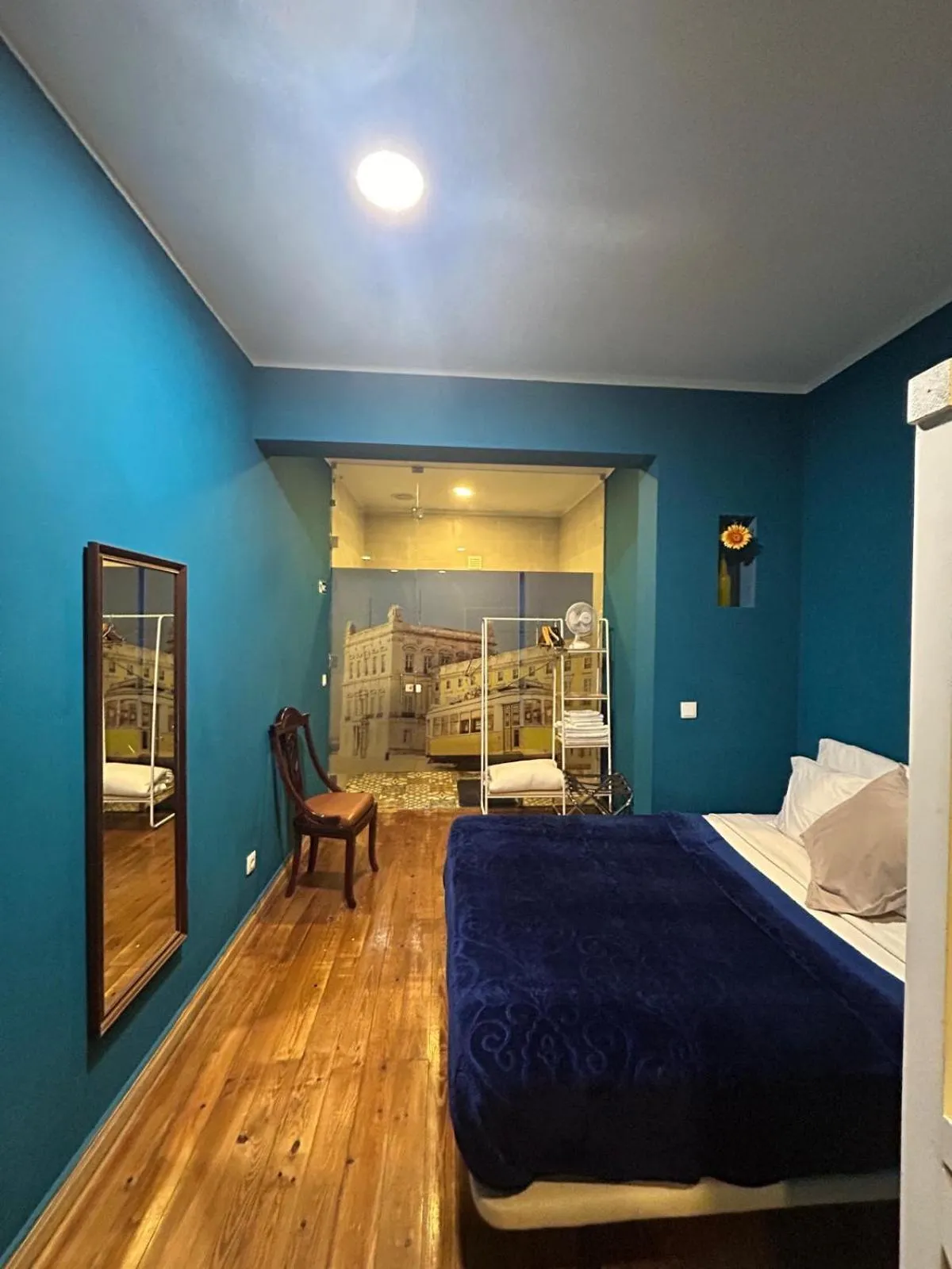 Toilet, Bed in Sao Jorge Apartments & Suites