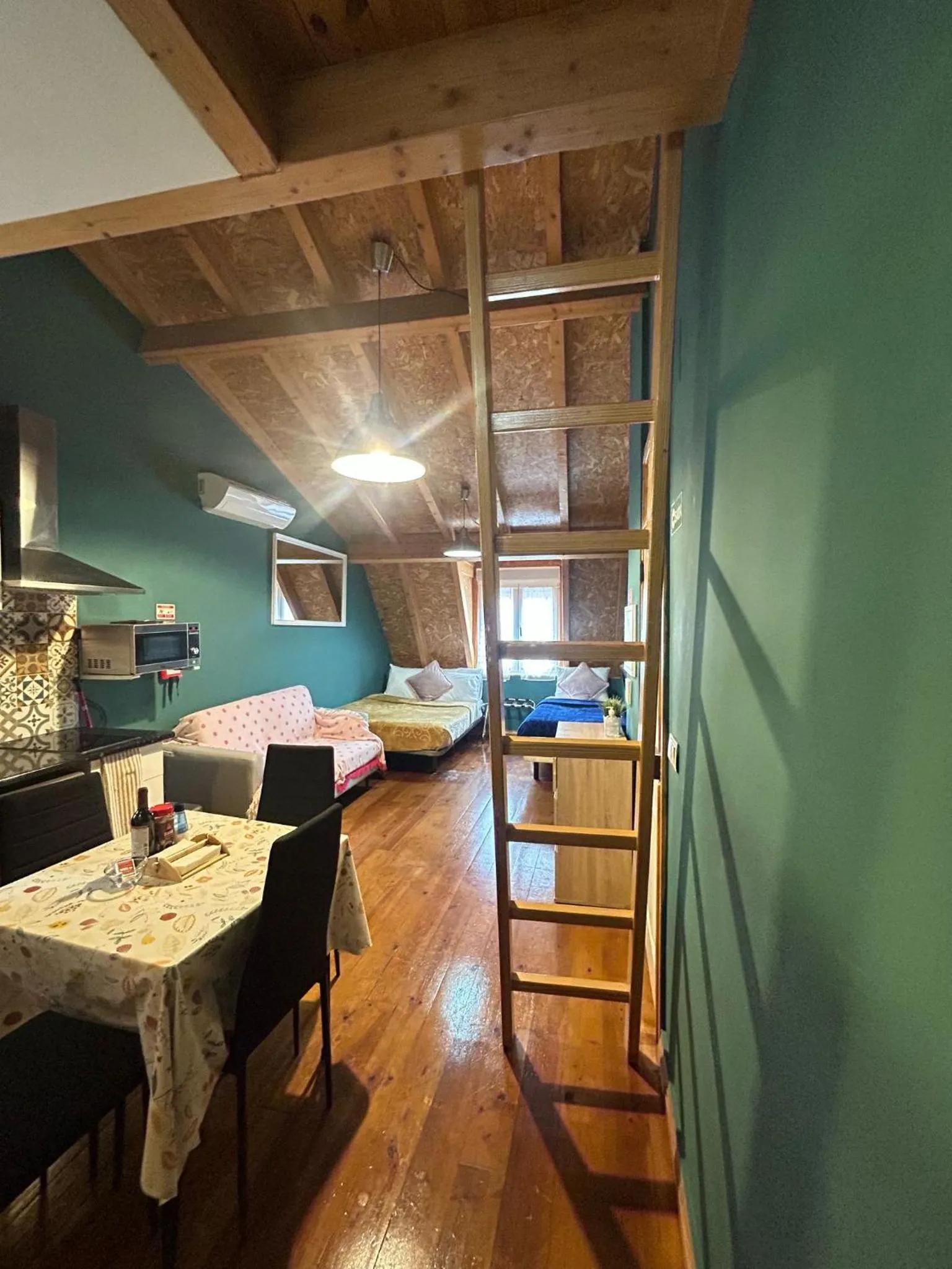 Bed in Sao Jorge Apartments & Suites