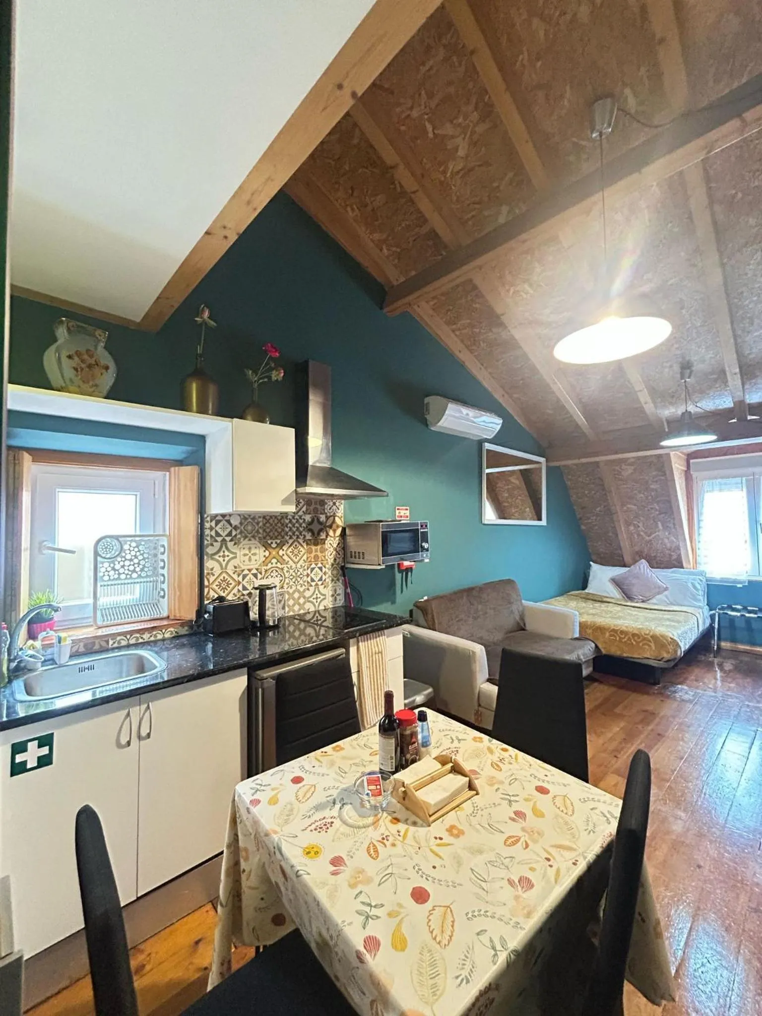 Kitchen or kitchenette in Sao Jorge Apartments & Suites