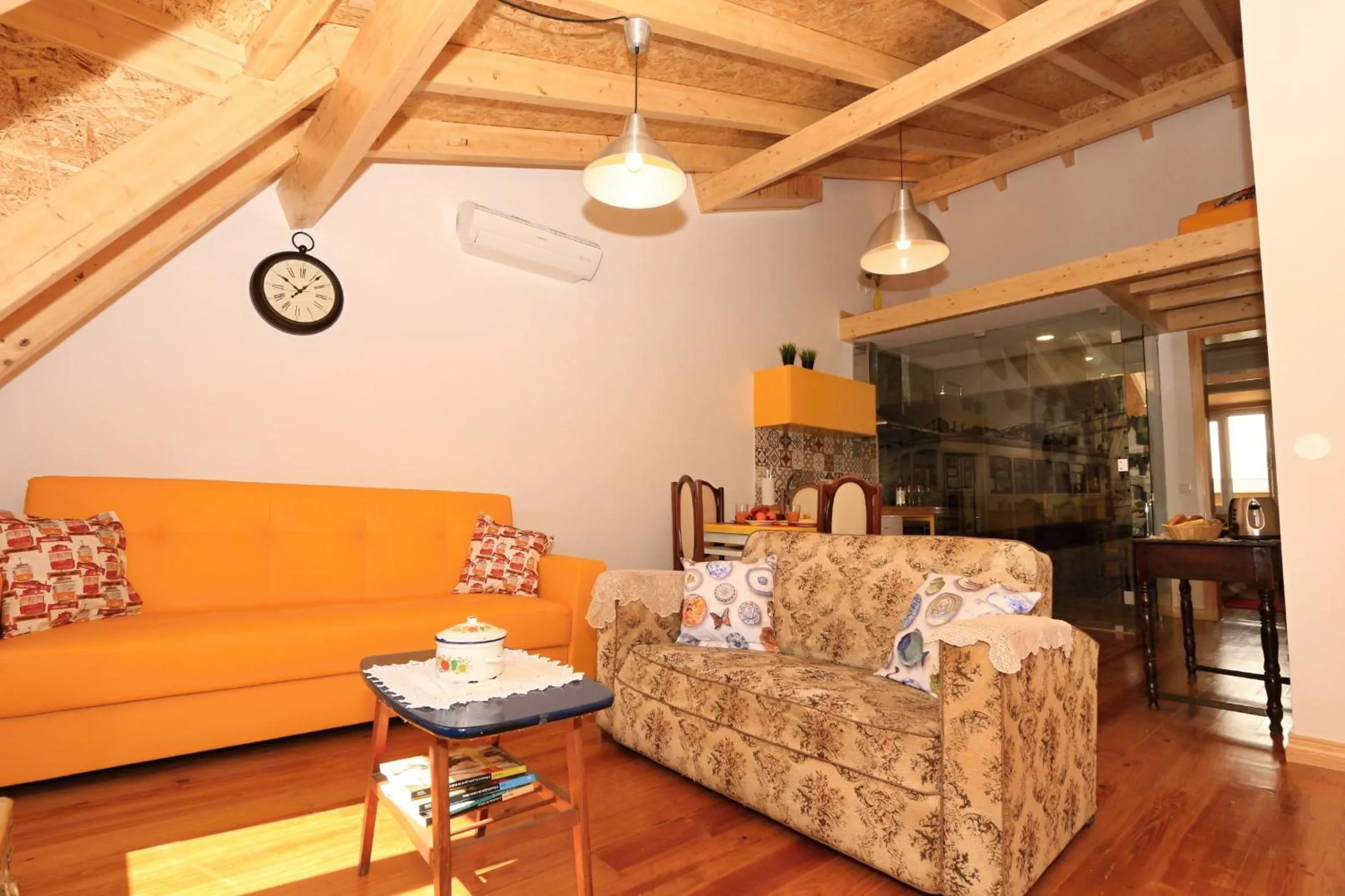 Kitchen or kitchenette in Sao Jorge Apartments & Suites