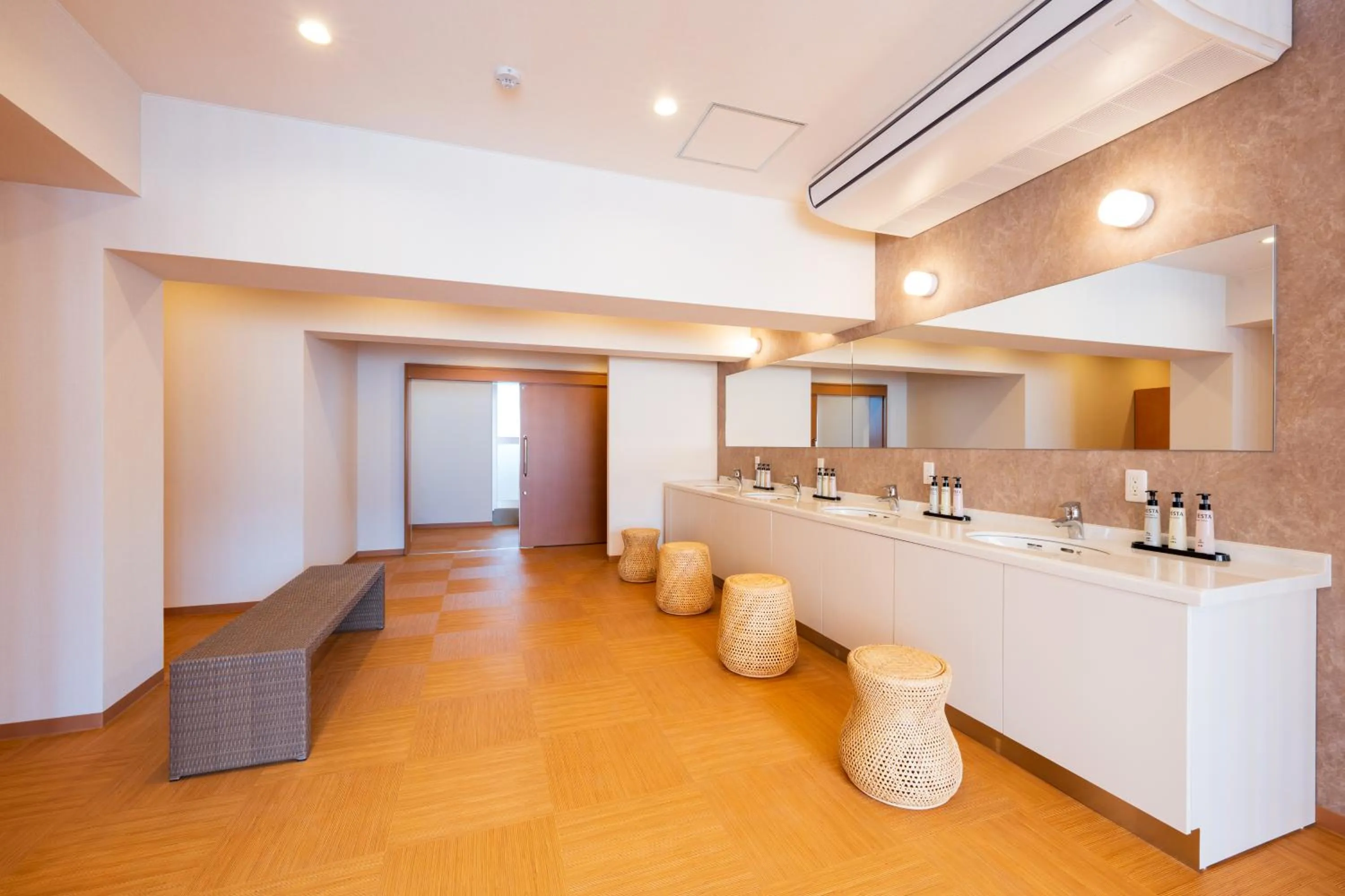 Public Bath in BeppuOnsen Hotel Sansenkaku