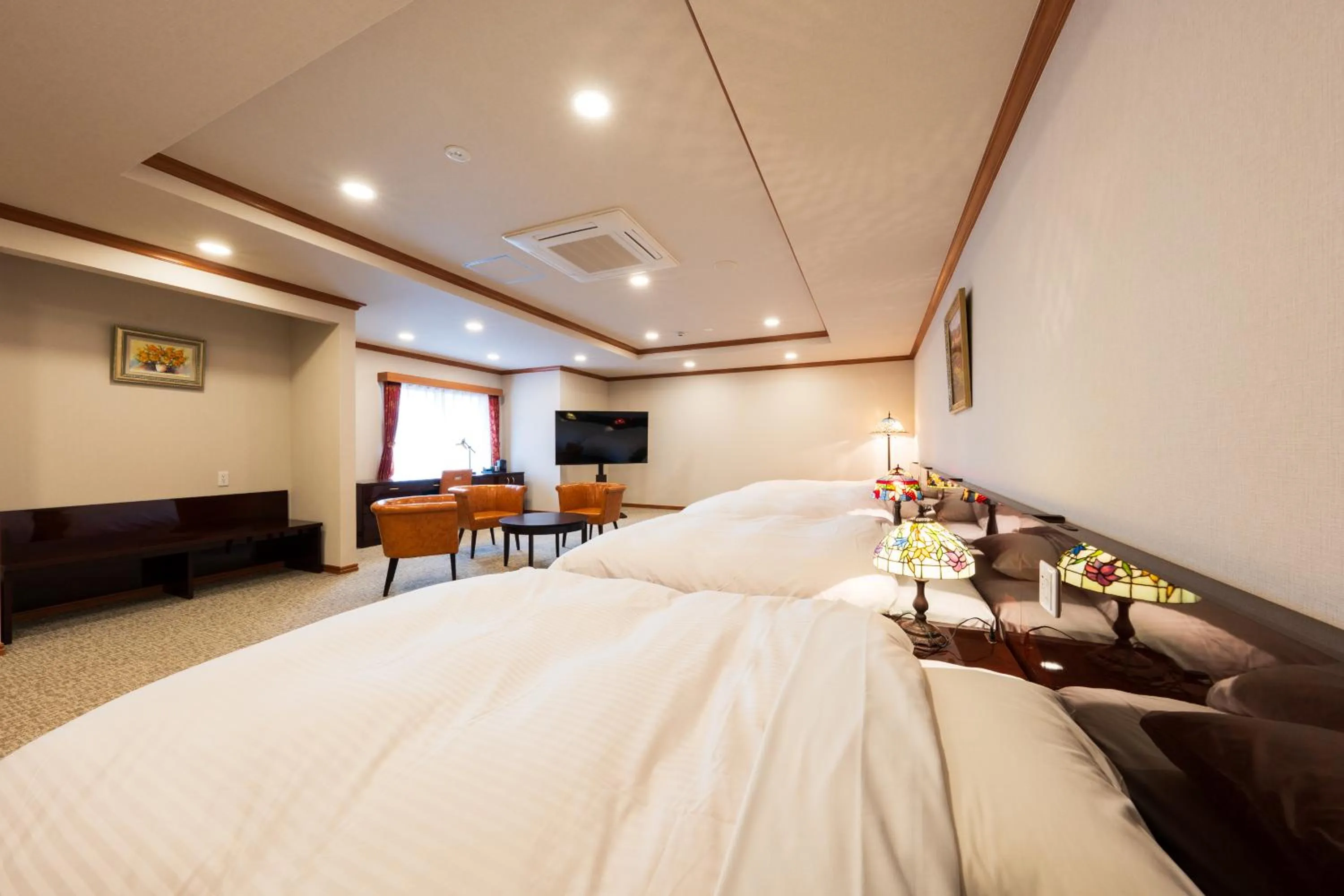 Photo of the whole room, Bed in BeppuOnsen Hotel Sansenkaku