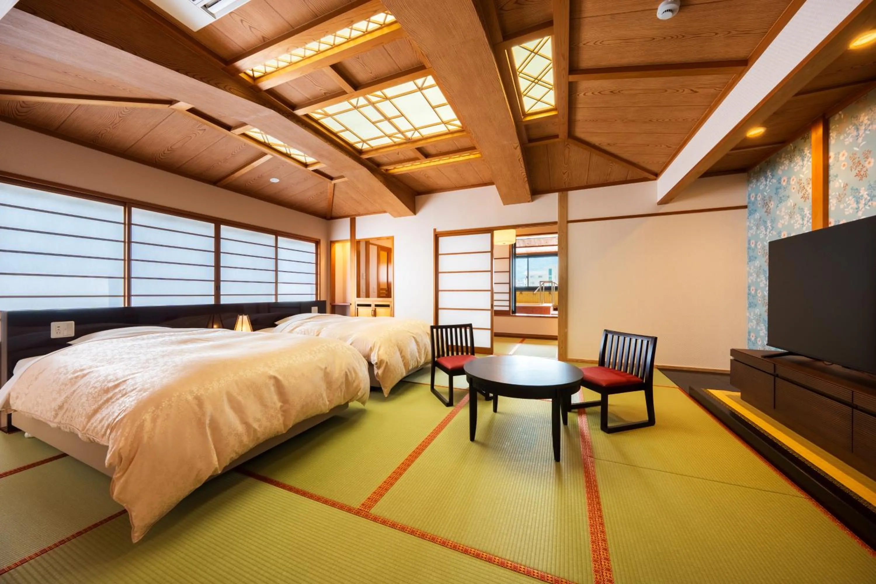 Photo of the whole room, Bed in BeppuOnsen Hotel Sansenkaku