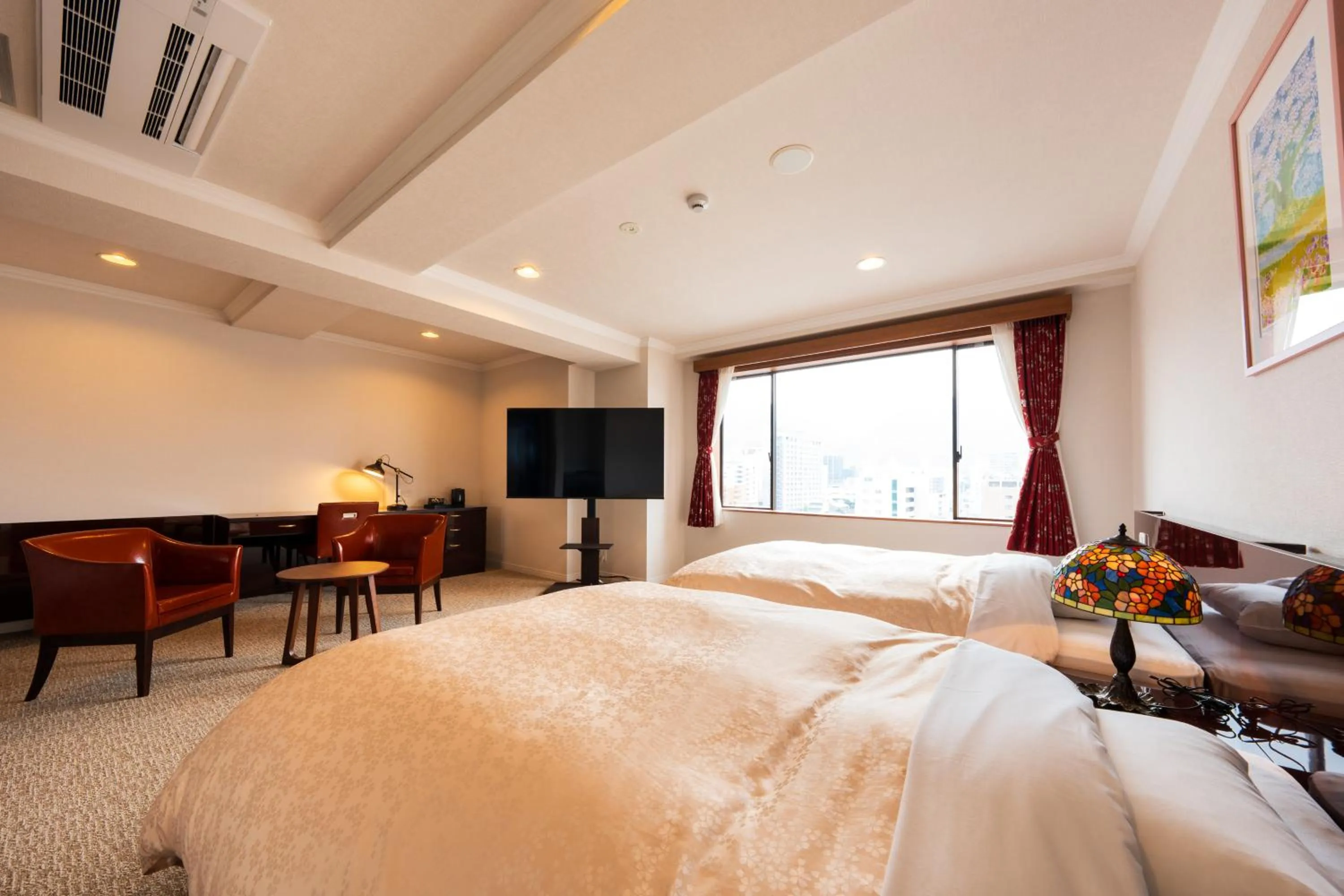 Photo of the whole room, Bed in BeppuOnsen Hotel Sansenkaku