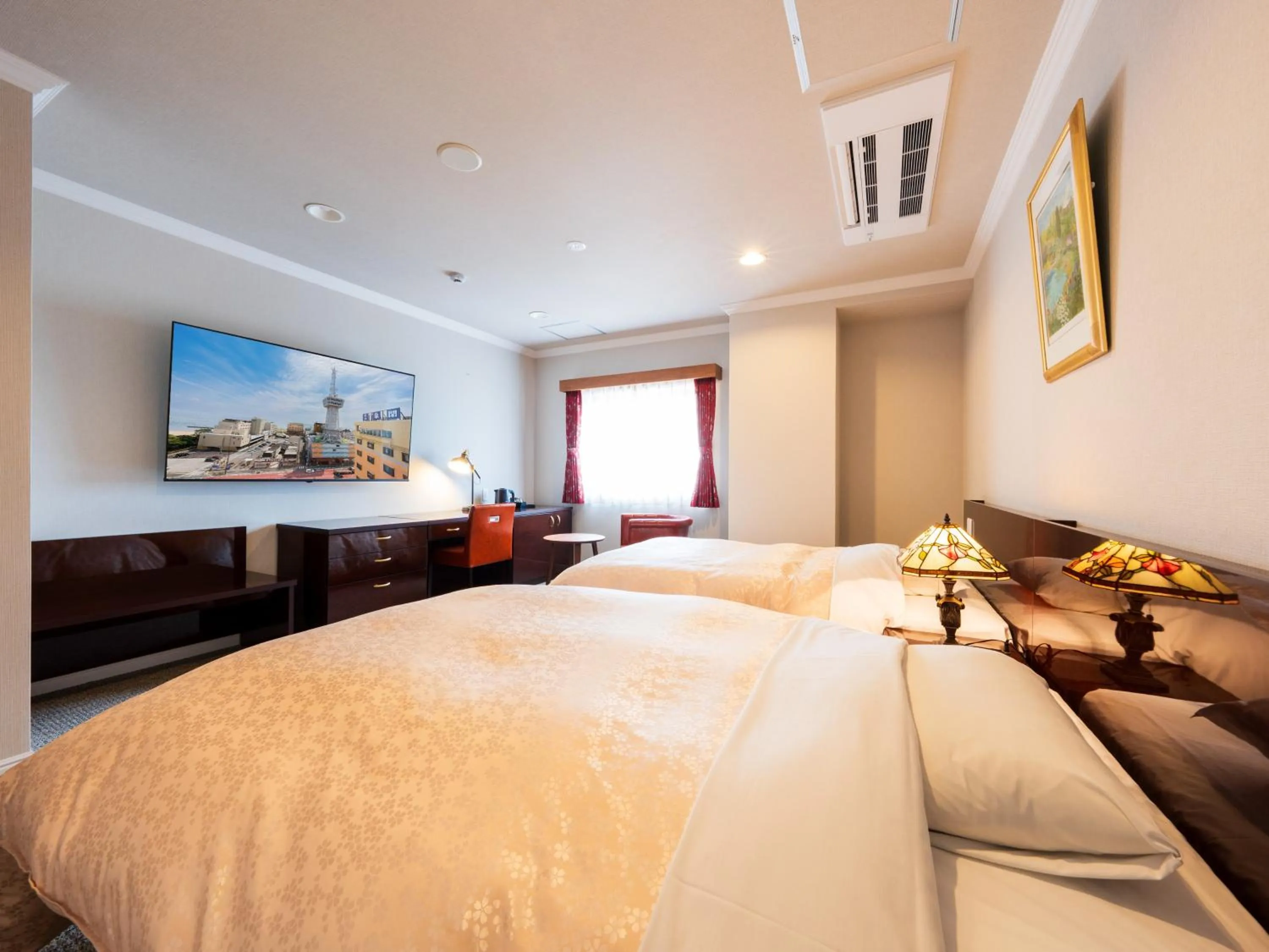 Photo of the whole room, Bed in BeppuOnsen Hotel Sansenkaku