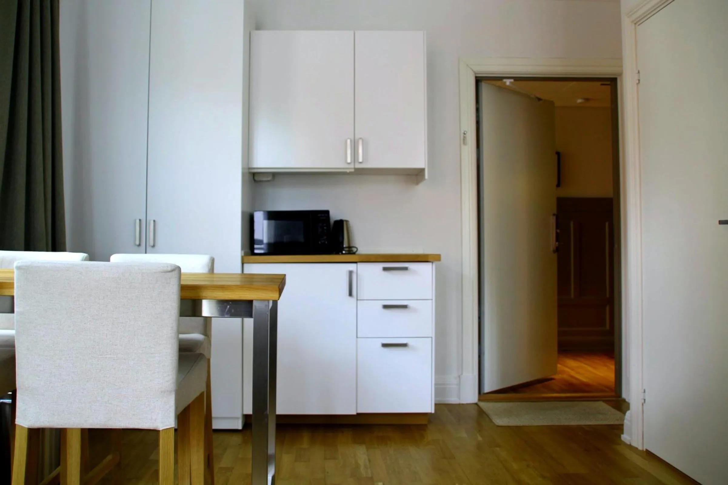 Coffee/tea facilities in Continental Apartment Hotel Sundsvall