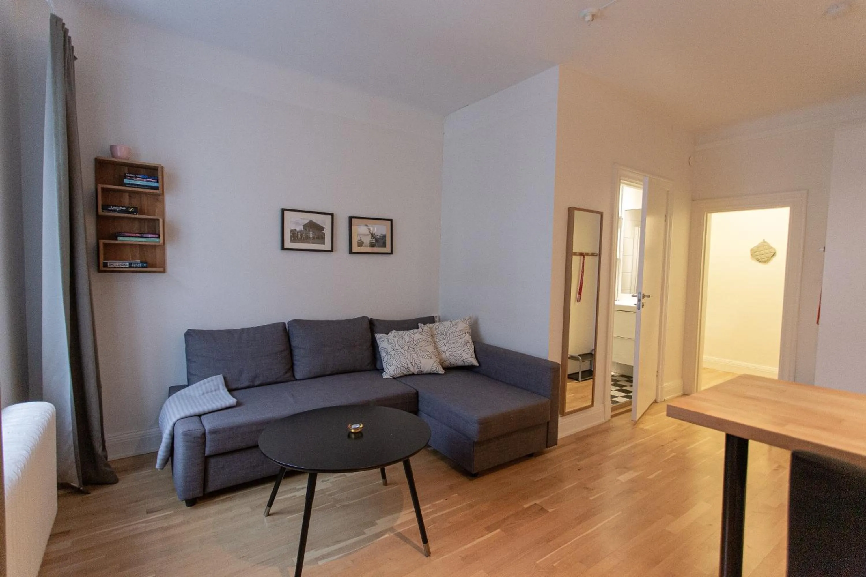 Living room in Continental Apartment Hotel Sundsvall