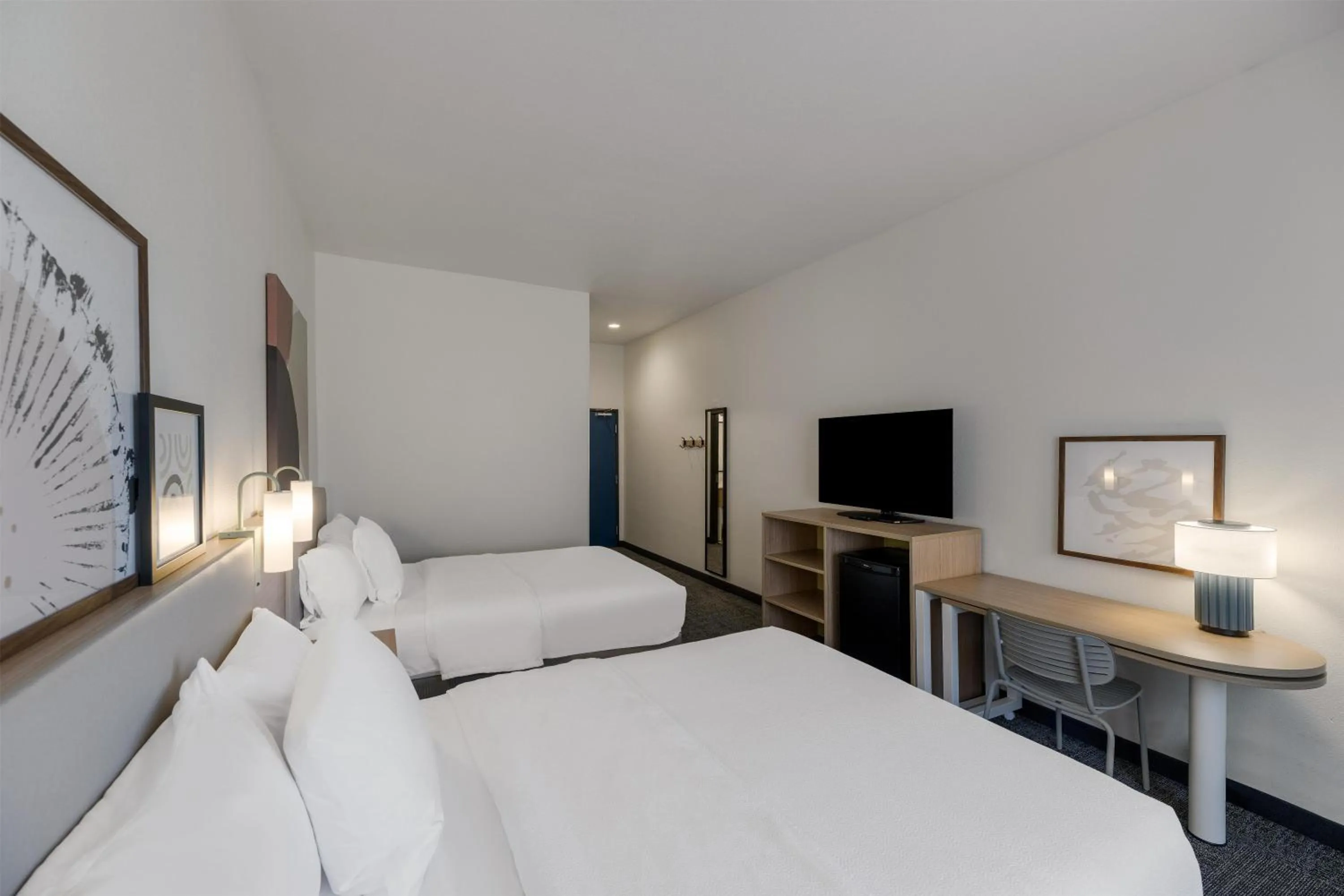 Bedroom, Bed in Spark by Hilton Midland South
