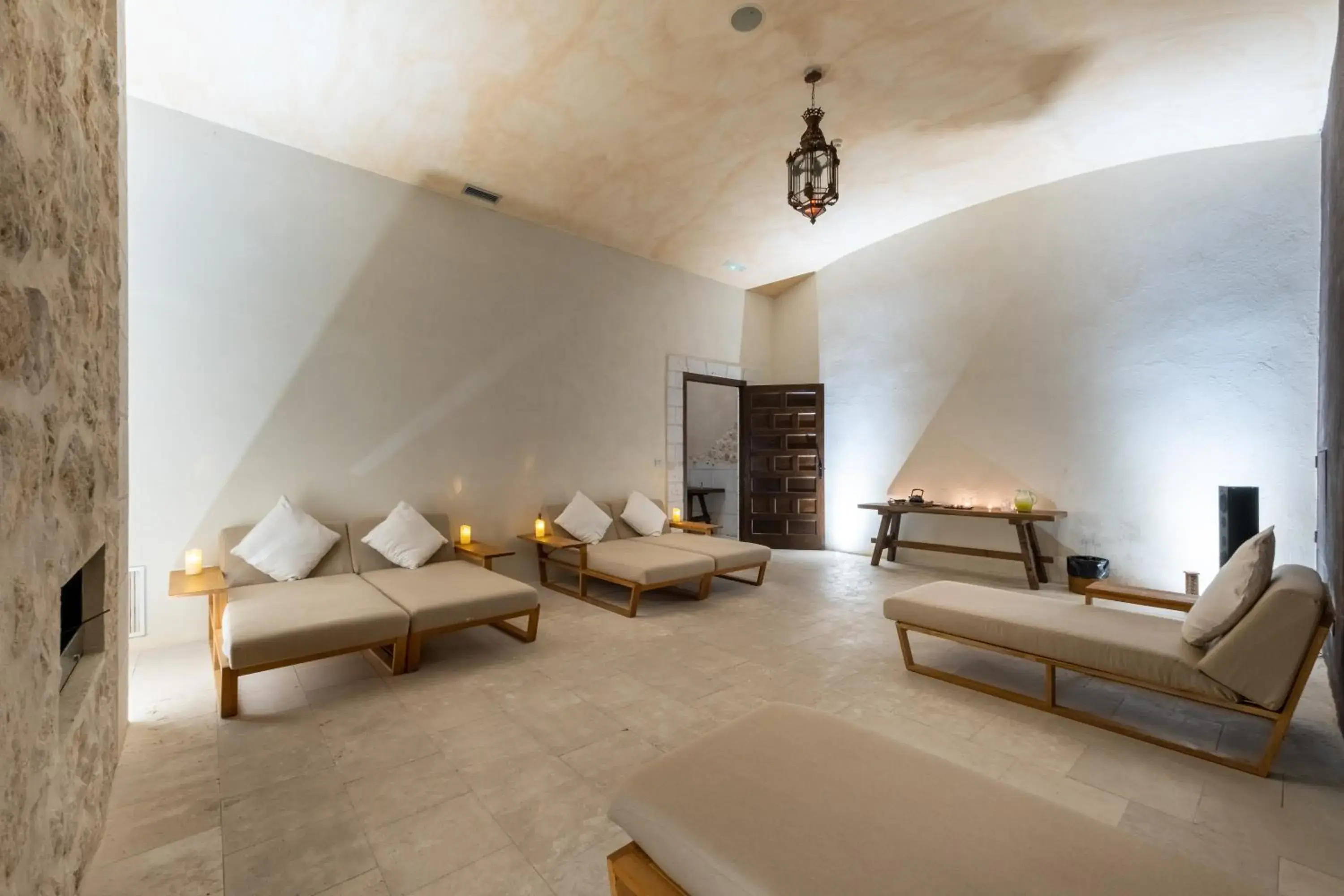 Spa and wellness centre/facilities in Castilla Termal Monasterio de Valbuena - Small Luxury Hotels Spa and wellness centre/facilities in Castilla Termal Monasterio de Valbuena - Small Luxury Hotels