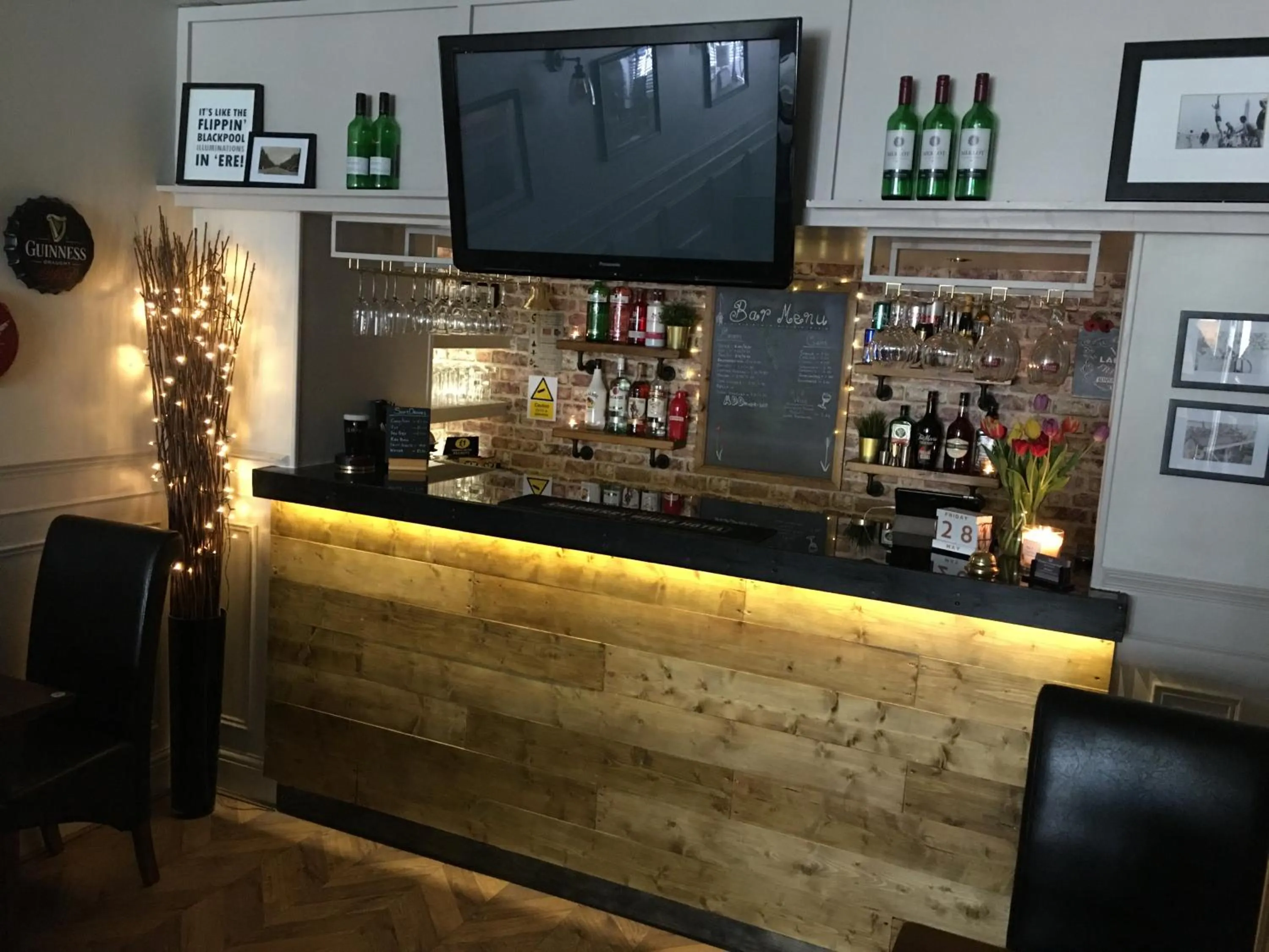 Lounge or bar in Chadberry House Hotel