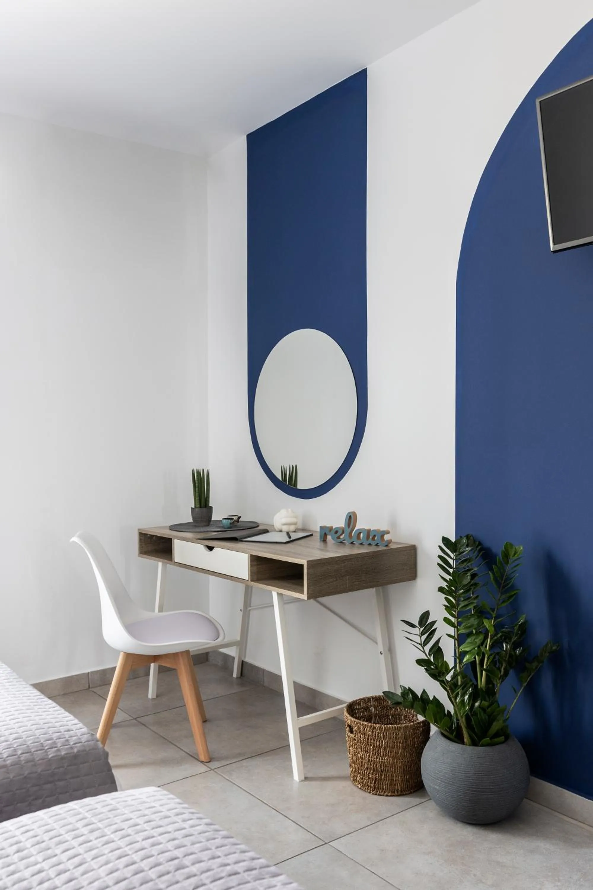 hair dresser in Hotel Kontes Comfort