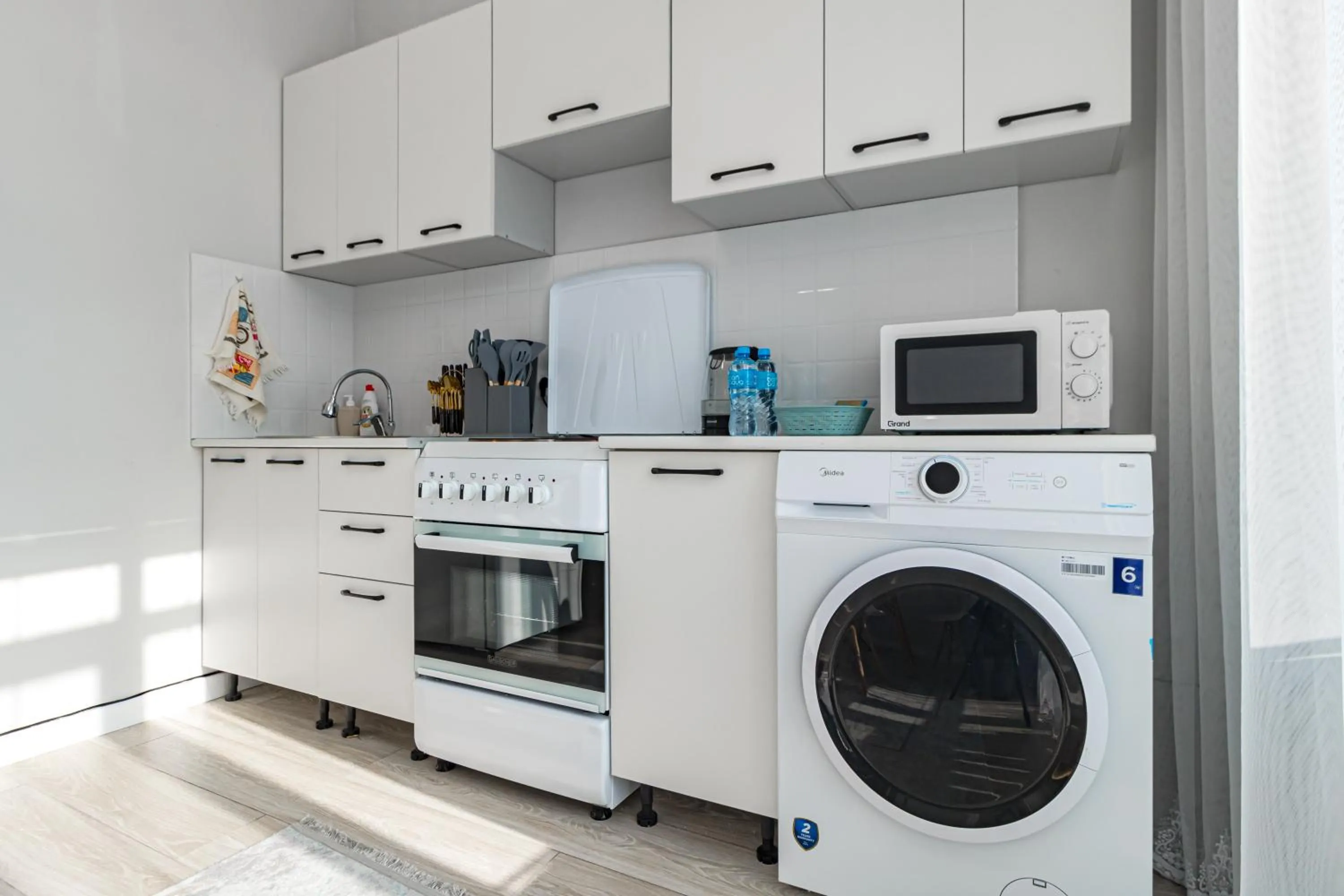 Kitchen or kitchenette in Comfortable Stay