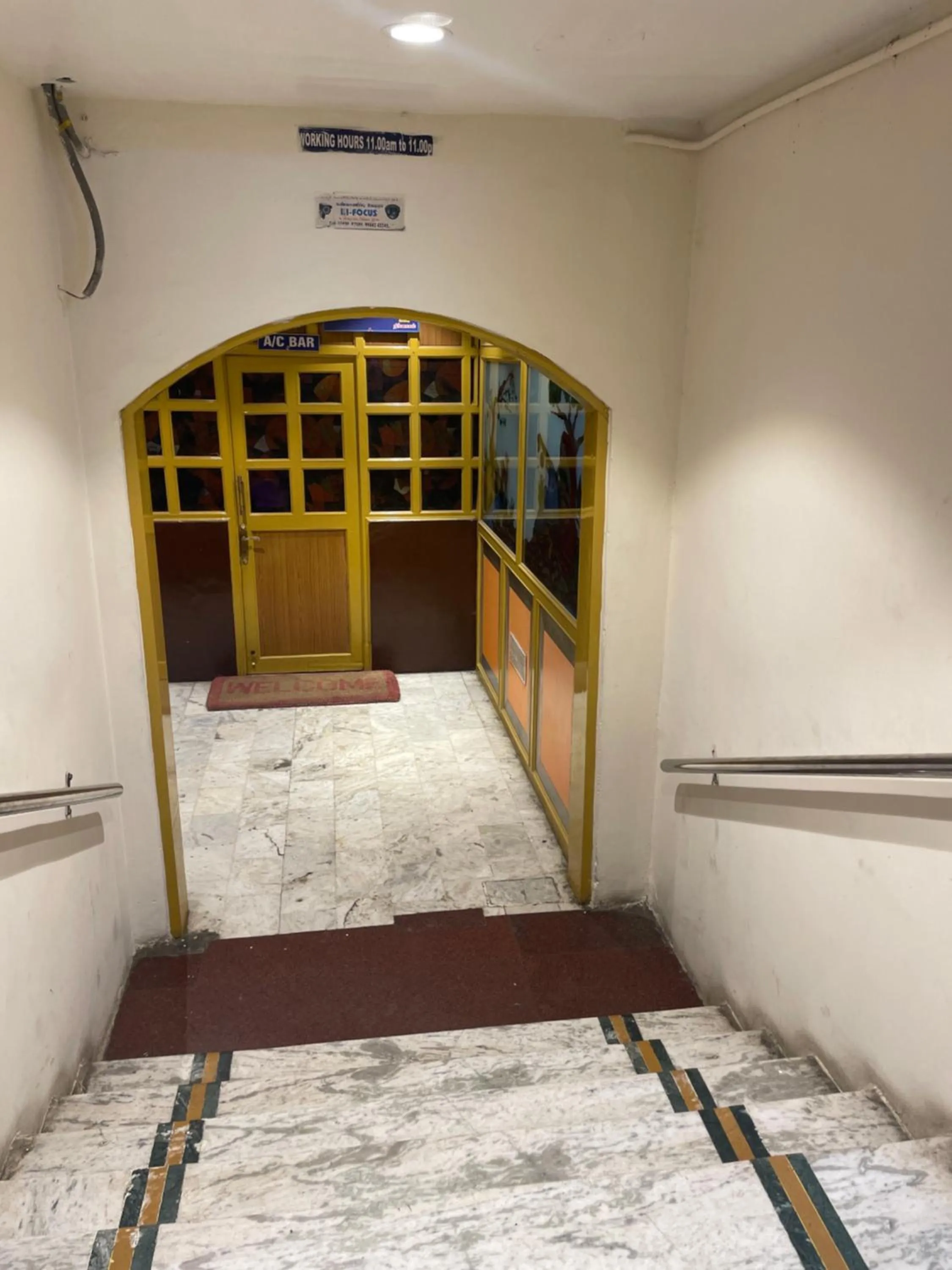 Lounge or bar in AKG Lodge