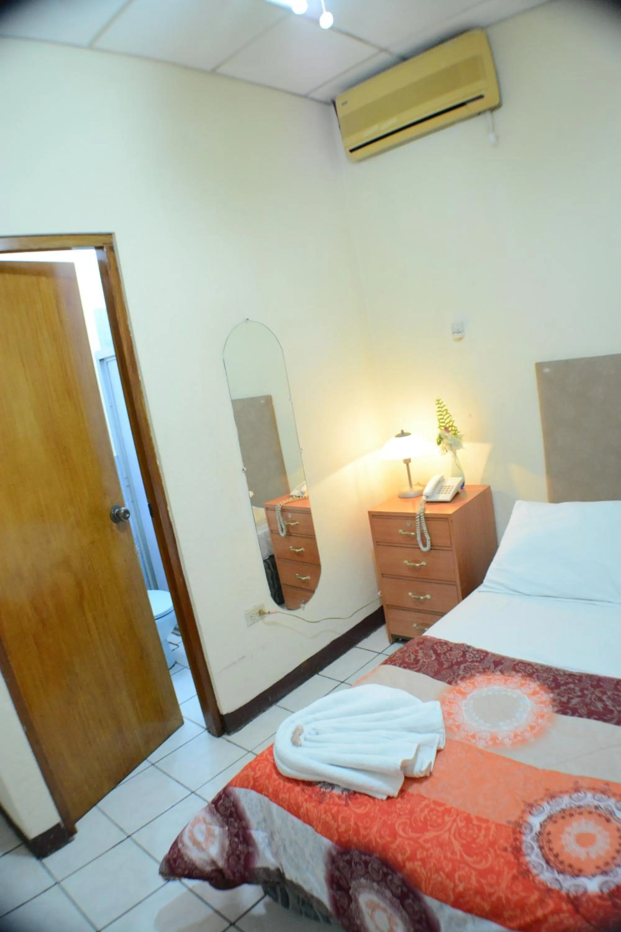 Bed in Hostal Pacifico Chinandega