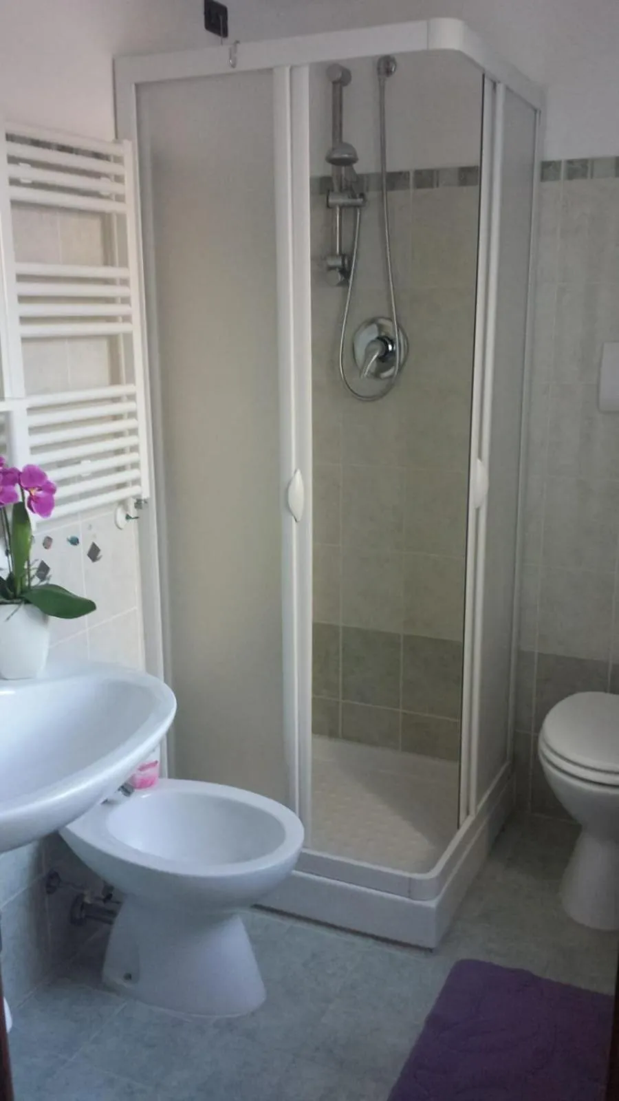 Shower in B&B Stella dell'Adriatico