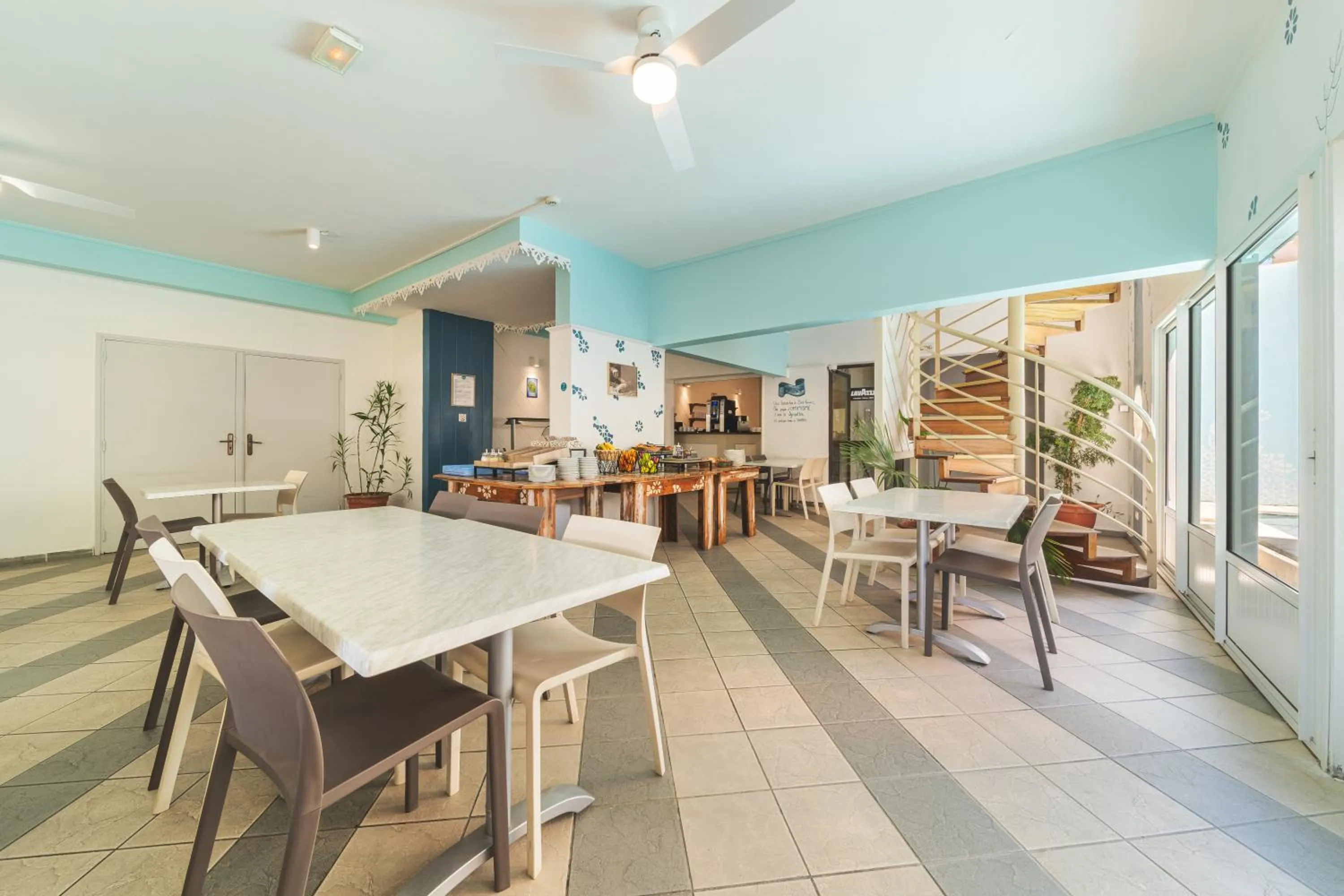 Breakfast in Hotel Austral by Exsel