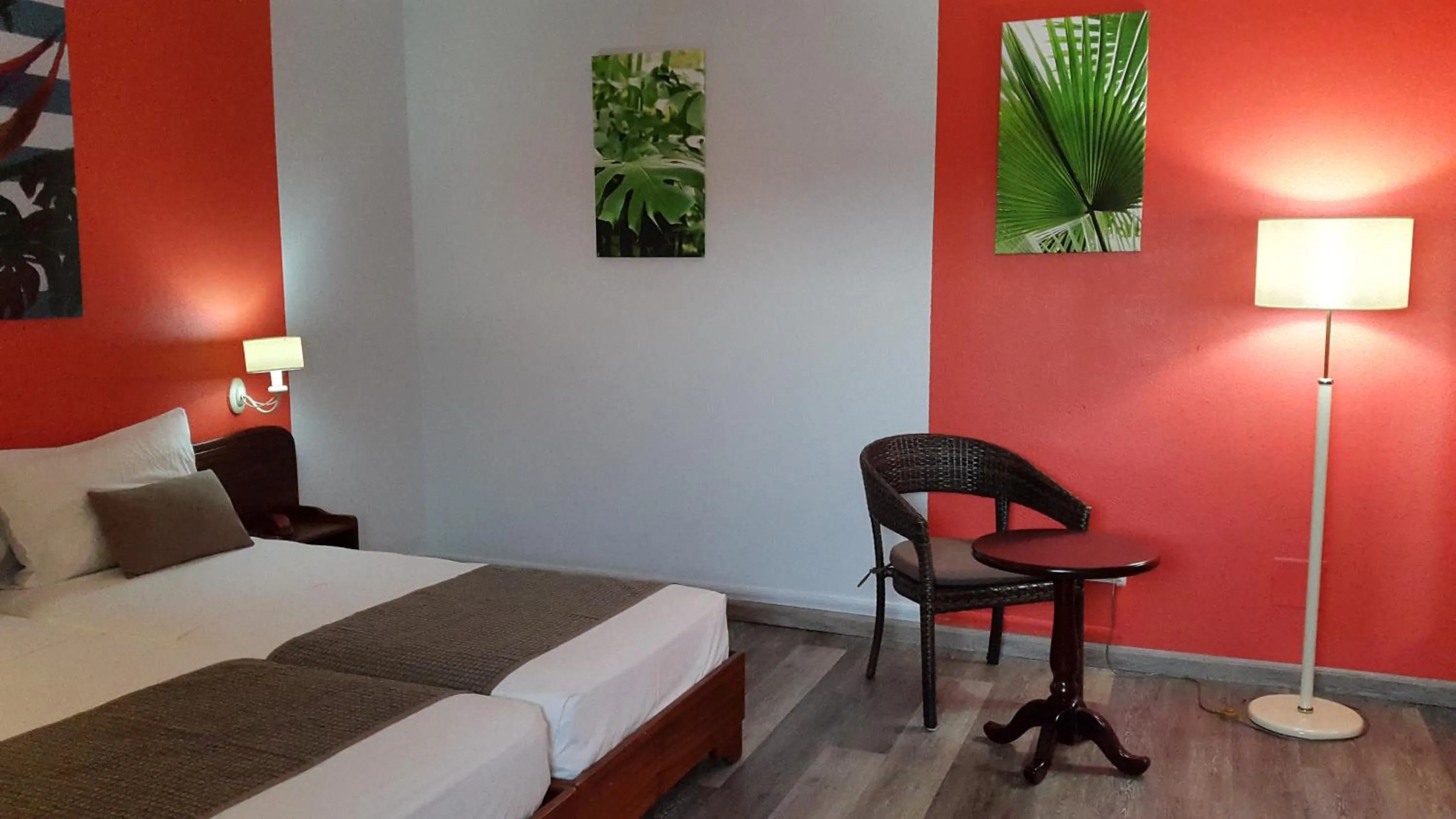 Bedroom, Bed in Hotel Austral by Exsel