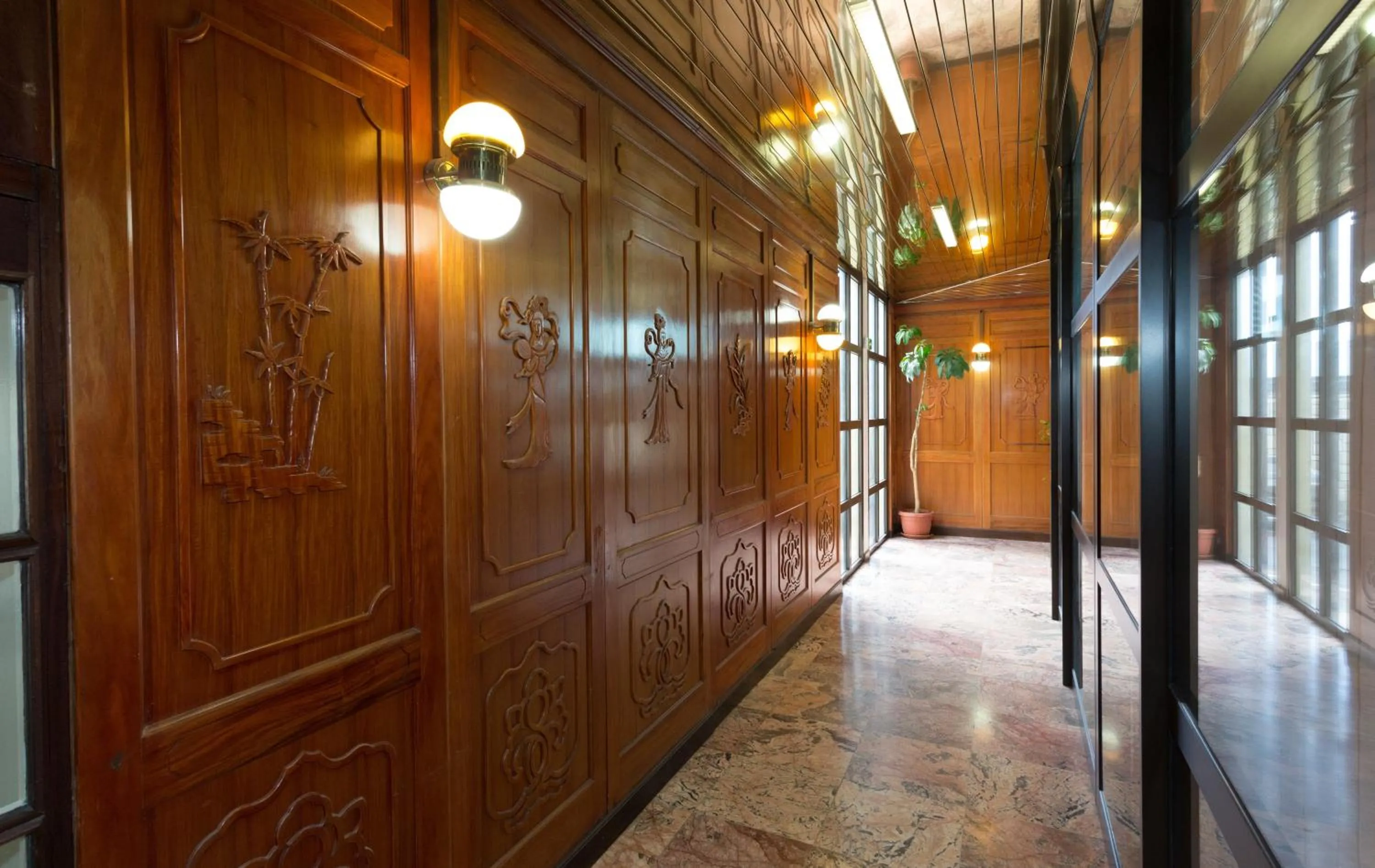 Decorative detail in Hotel Austral by Exsel